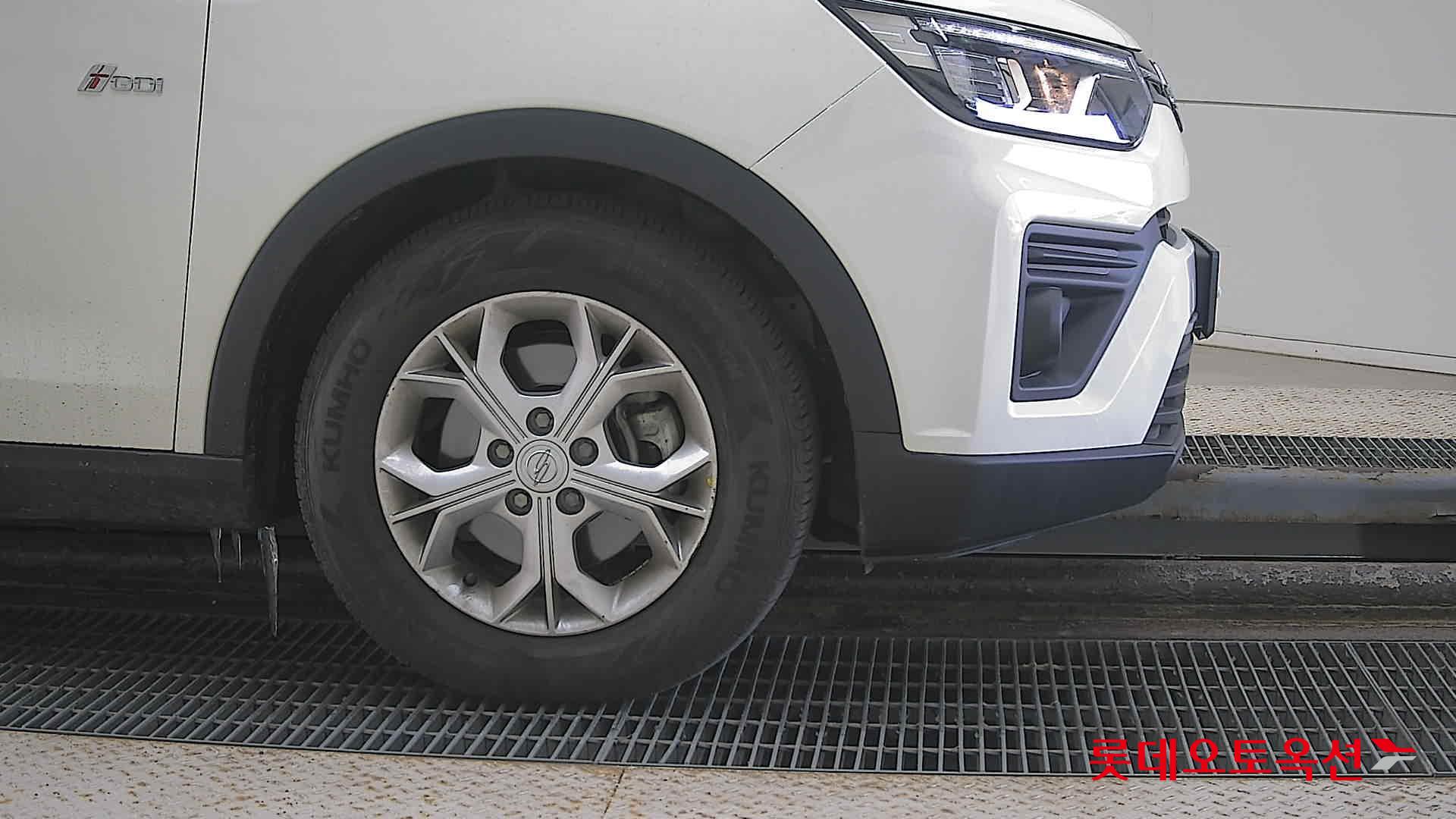 SsangYong Tivoli id 3633691 из Кореи 23