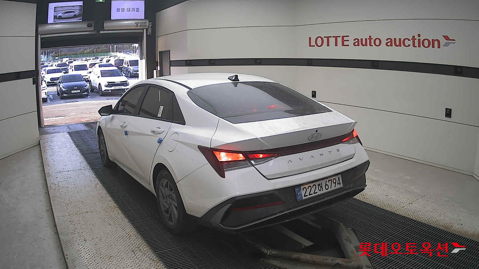 Hyundai Avante Hybrid id 3633578 из Кореи 9