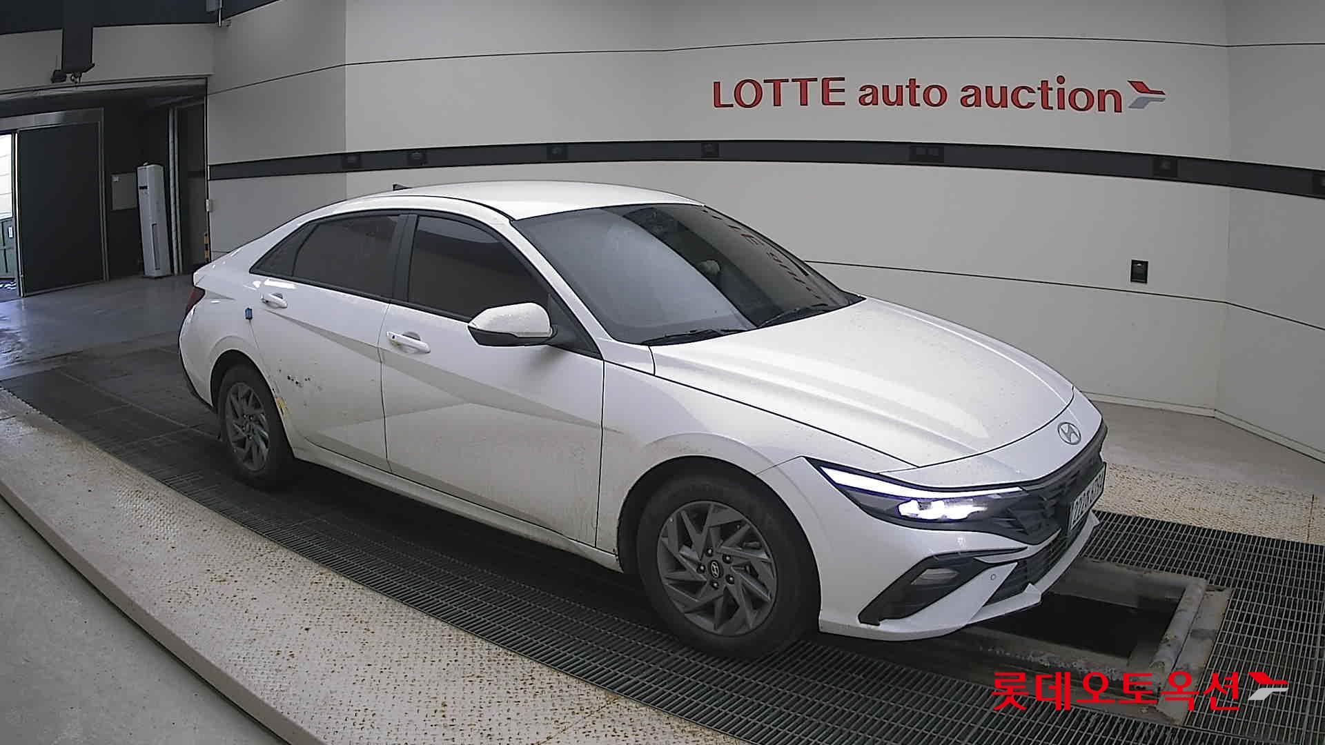 Hyundai Avante Hybrid id 3633578 из Кореи 16