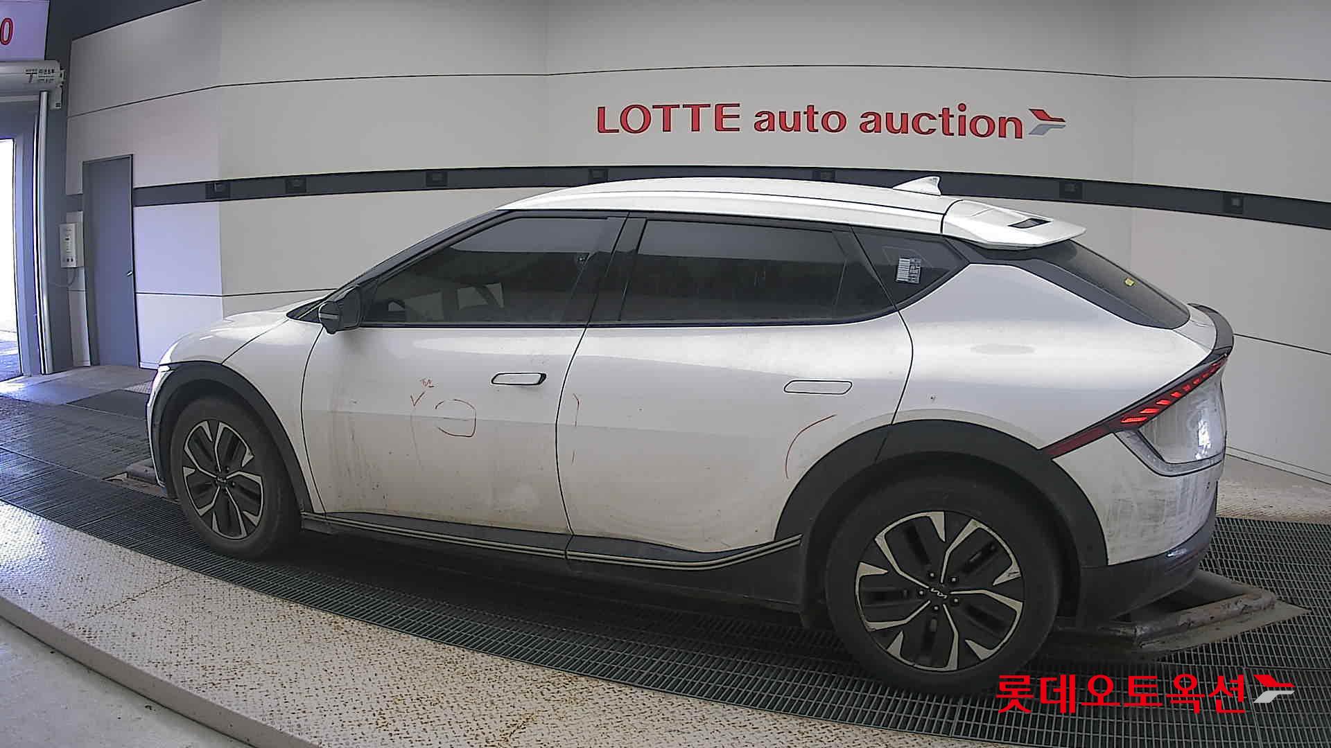 Kia EV6 id 3633645 из Кореи 11