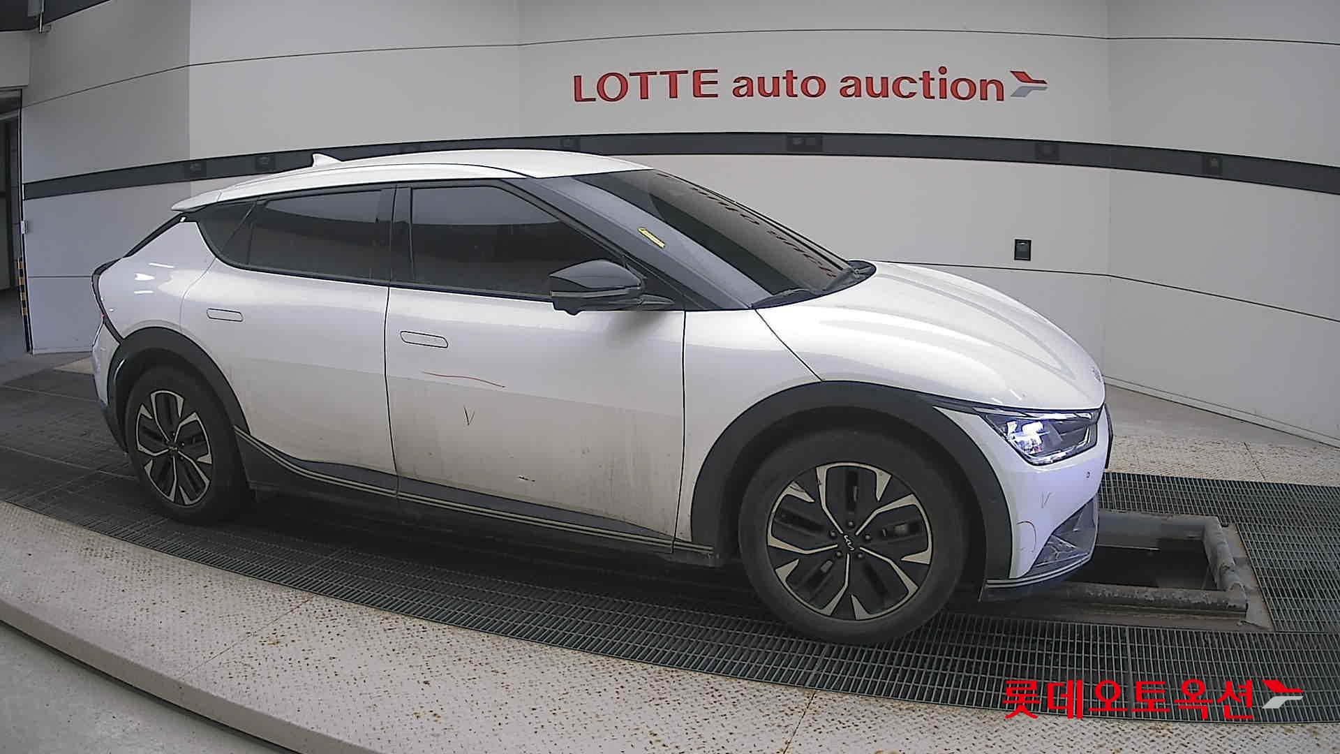 Kia EV6 id 3633645 из Кореи 17