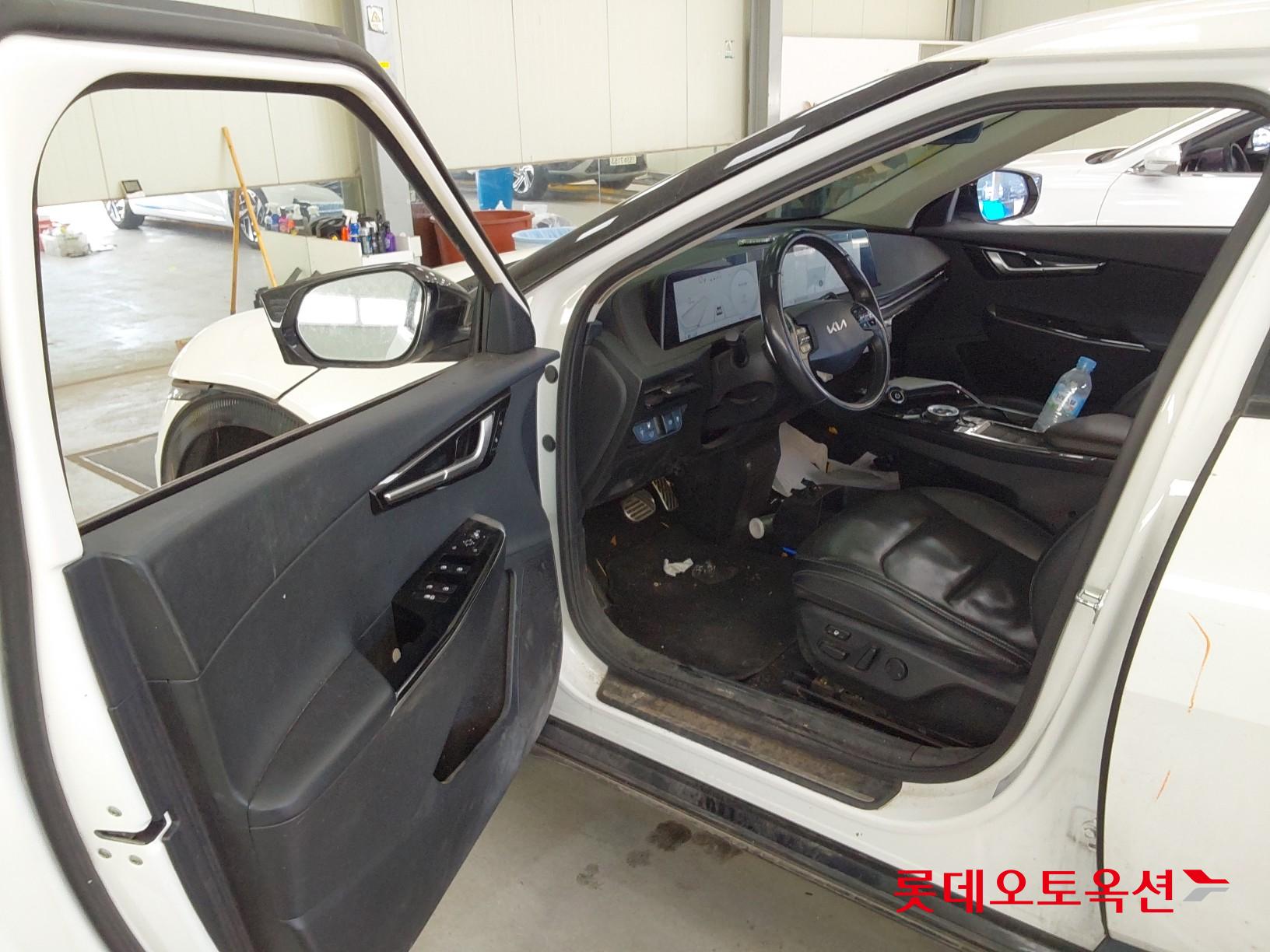 Kia EV6 id 3633645 из Кореи 36