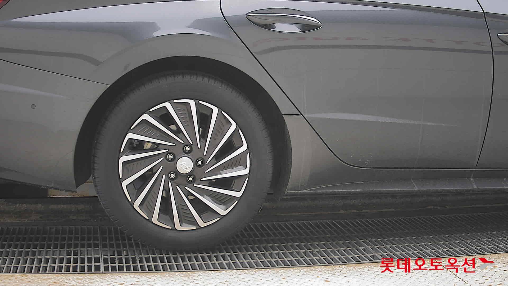 Hyundai Sonata Hybrid id 3633589 из Кореи 24