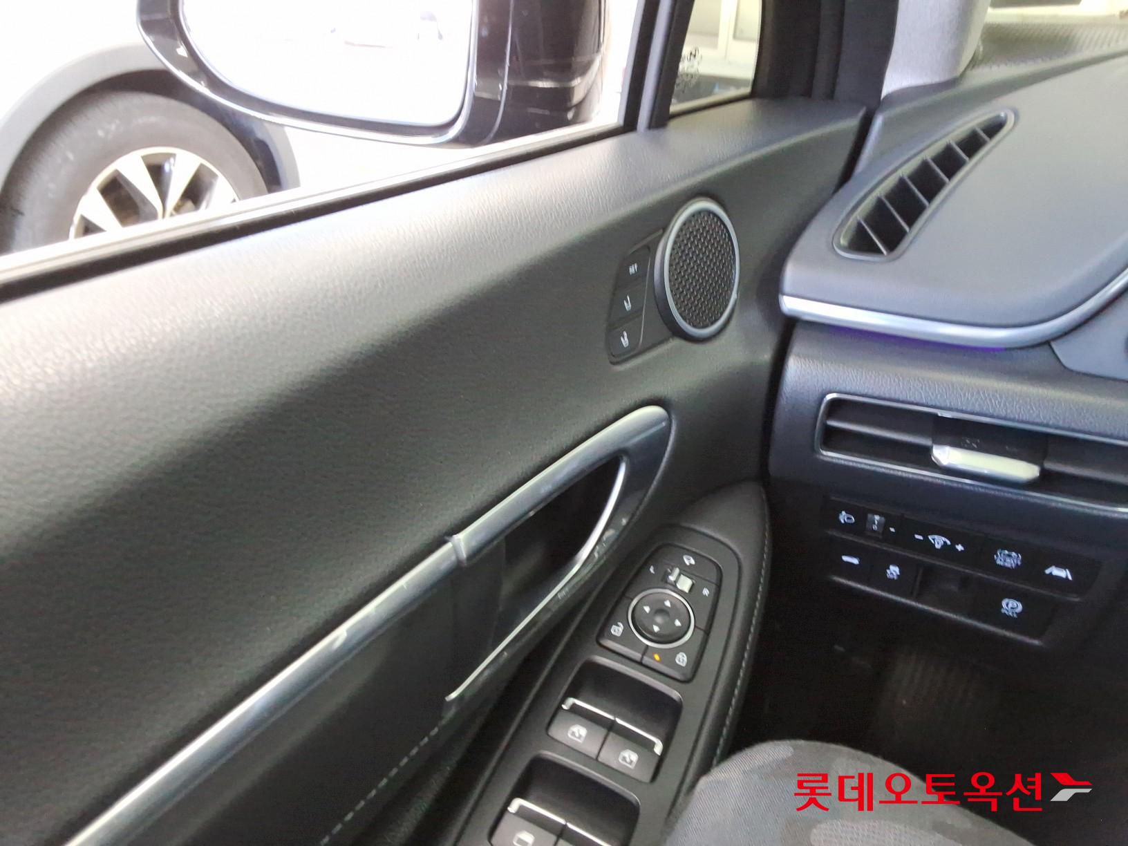 Hyundai Sonata Hybrid id 3633589 из Кореи 28