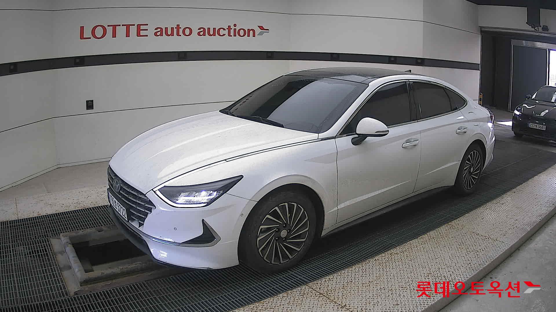Hyundai Sonata Hybrid id 3633566 из Кореи 13