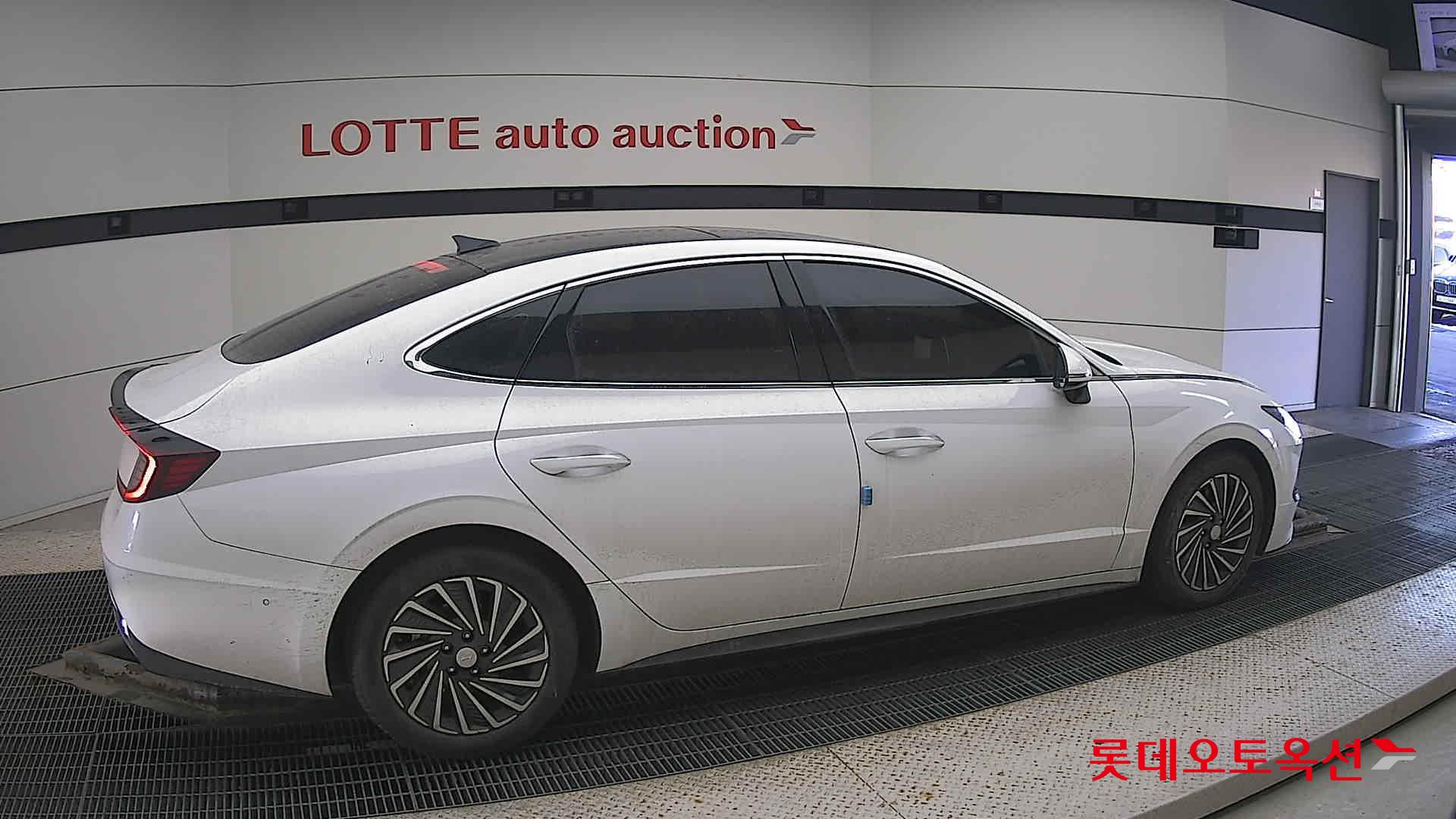 Hyundai Sonata Hybrid id 3633566 из Кореи 18