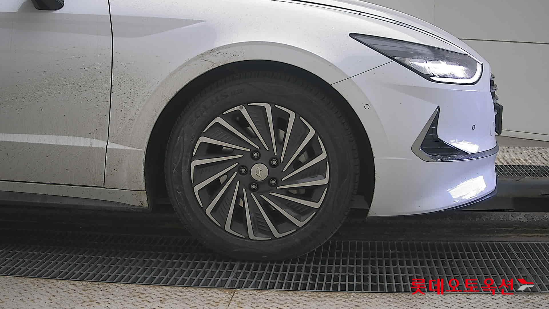 Hyundai Sonata Hybrid id 3633566 из Кореи 23