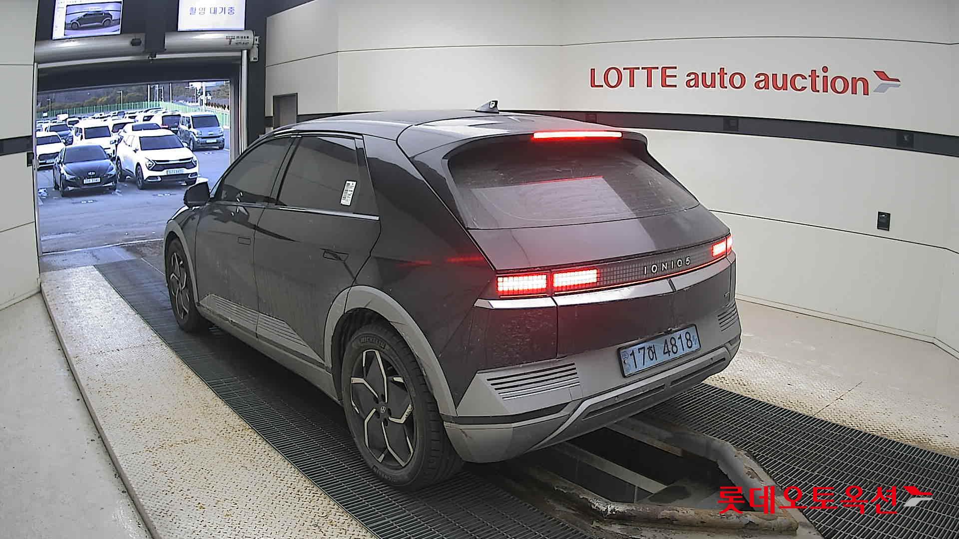 Hyundai IONIQ 5 2022 Phantom Black Pearl из Кореи, фото 6