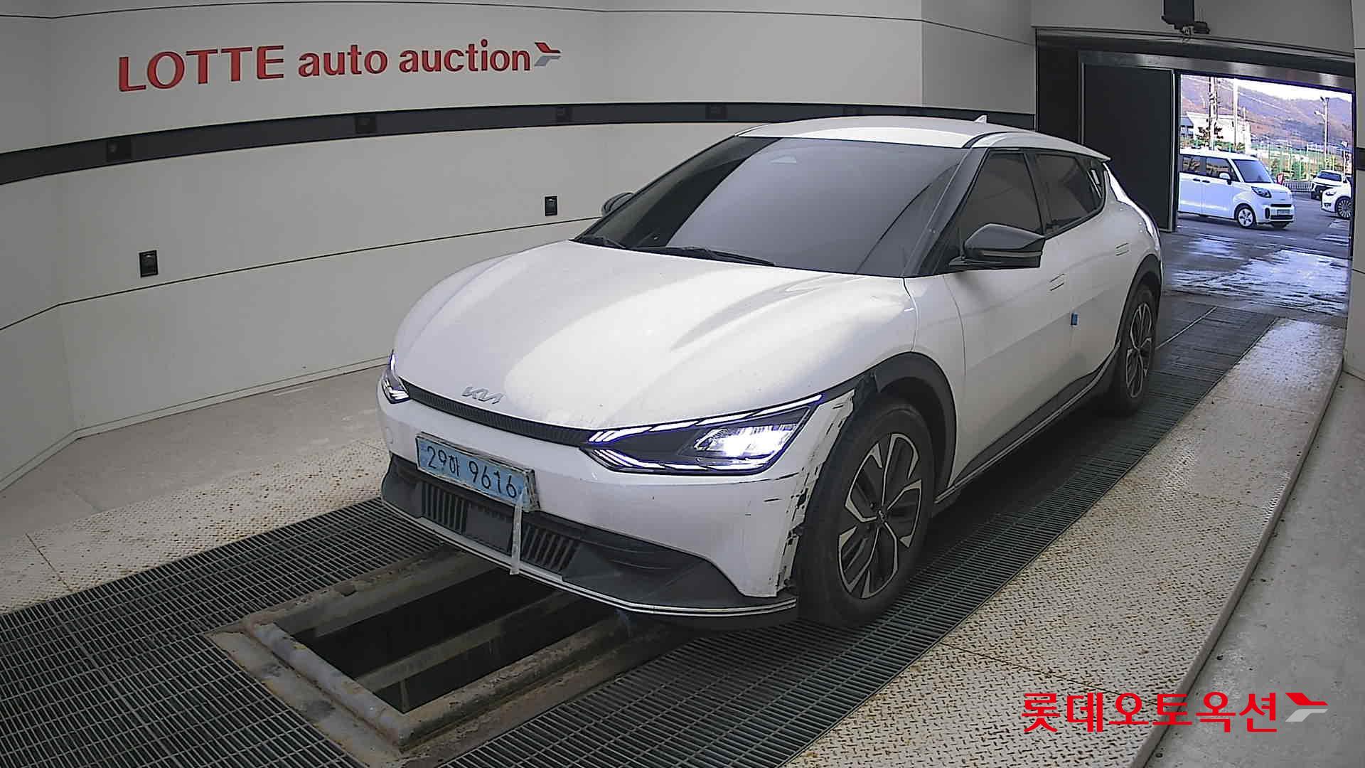 Kia EV6 id 3633612 из Кореи 14