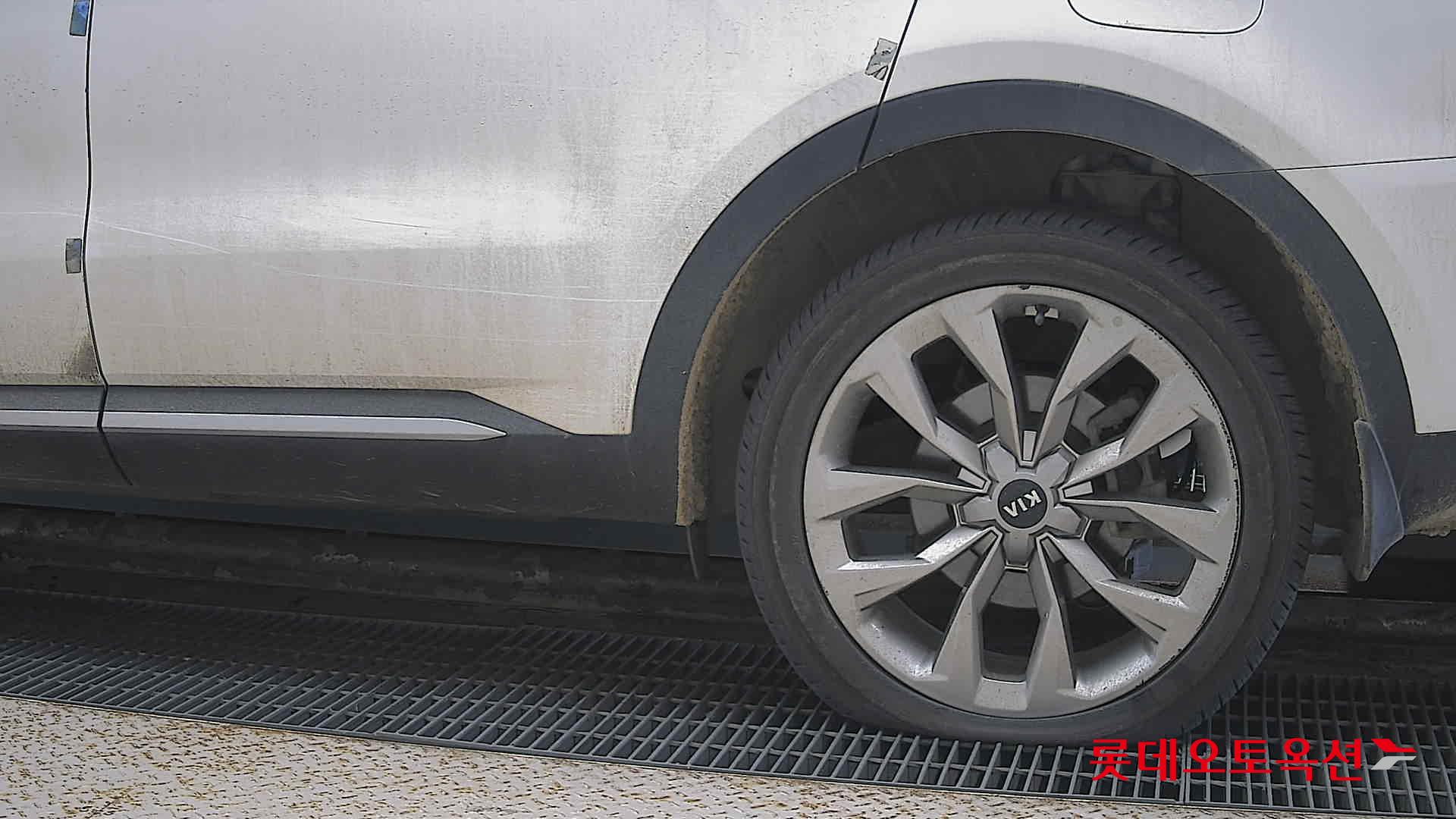 Kia Sorento id 3633633 из Кореи 22