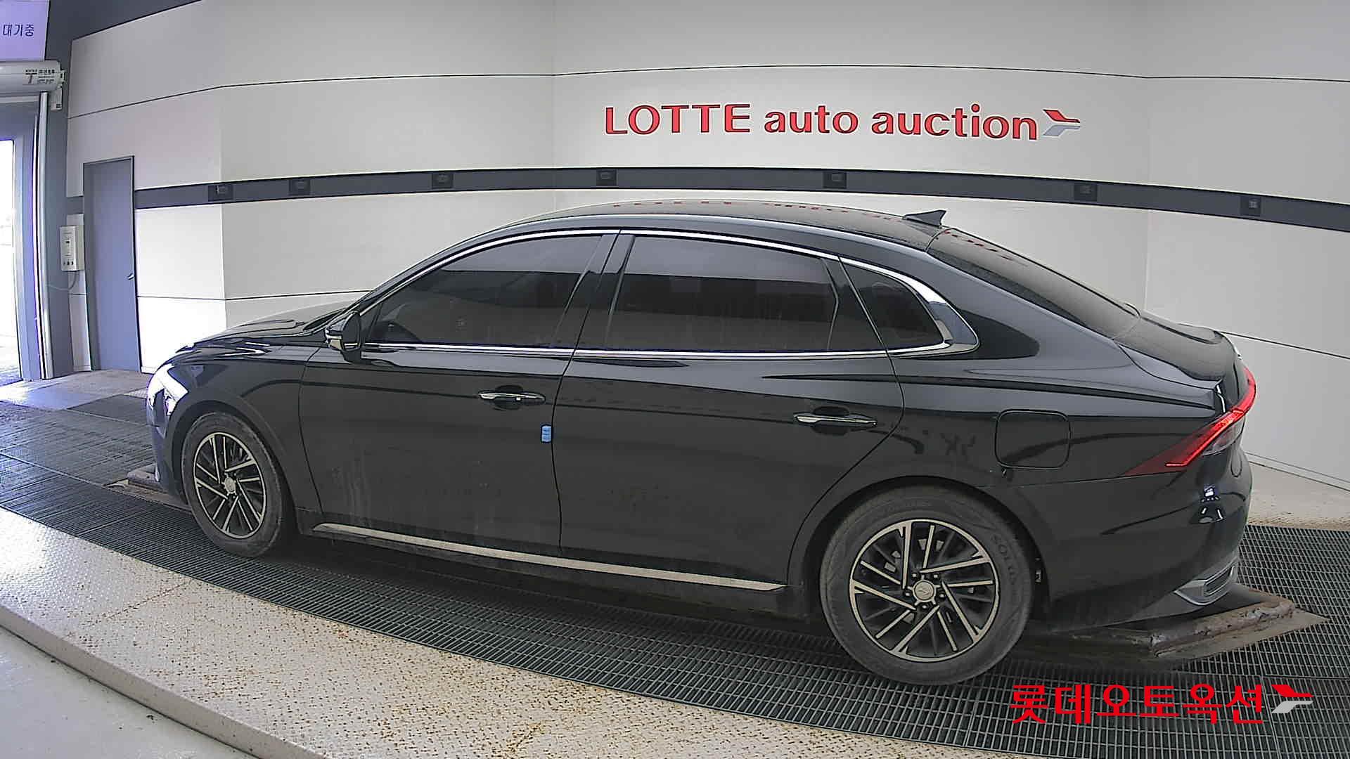 Hyundai Grandeur id 3628787 из Кореи 11