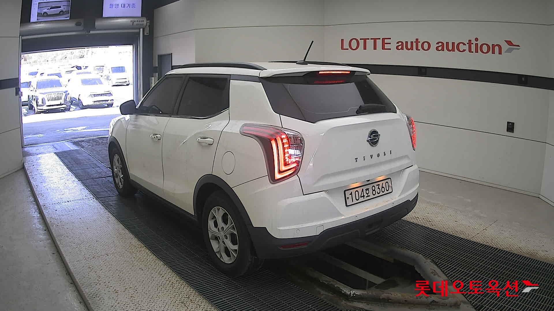 SsangYong Tivoli 2021 Grand White из Кореи, фото 6