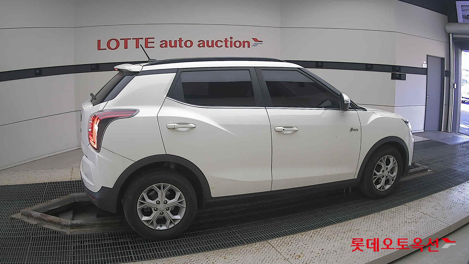 SsangYong Tivoli id 3628879 из Кореи 18