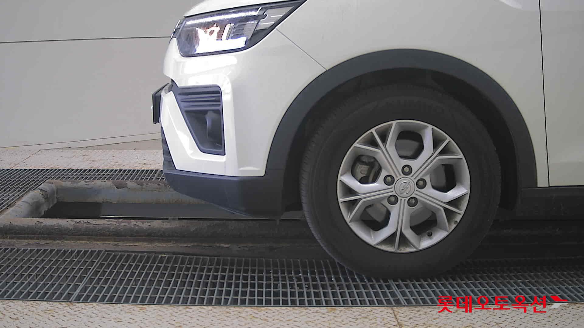 SsangYong Tivoli id 3628879 из Кореи 21