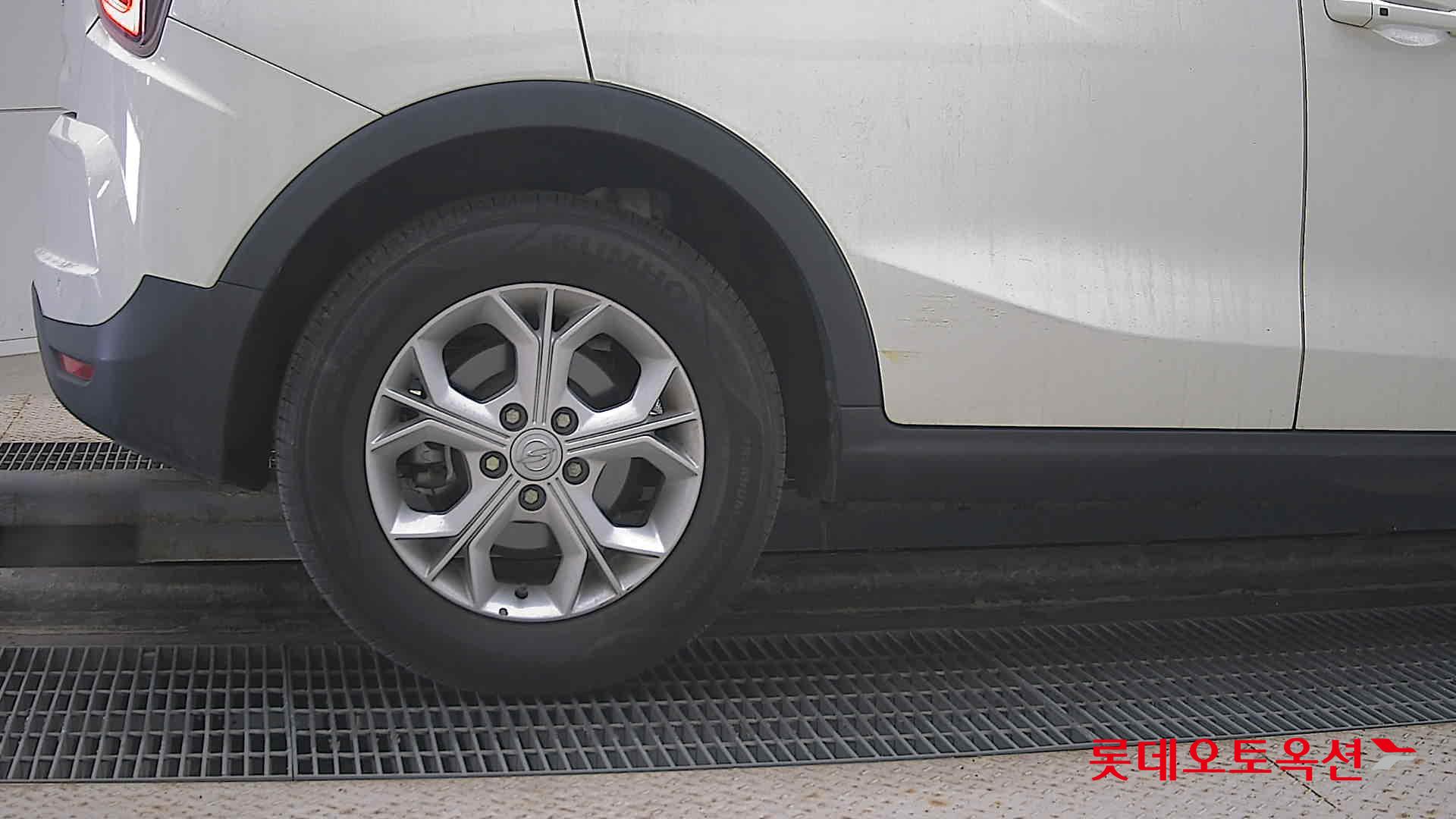 SsangYong Tivoli id 3628879 из Кореи 24