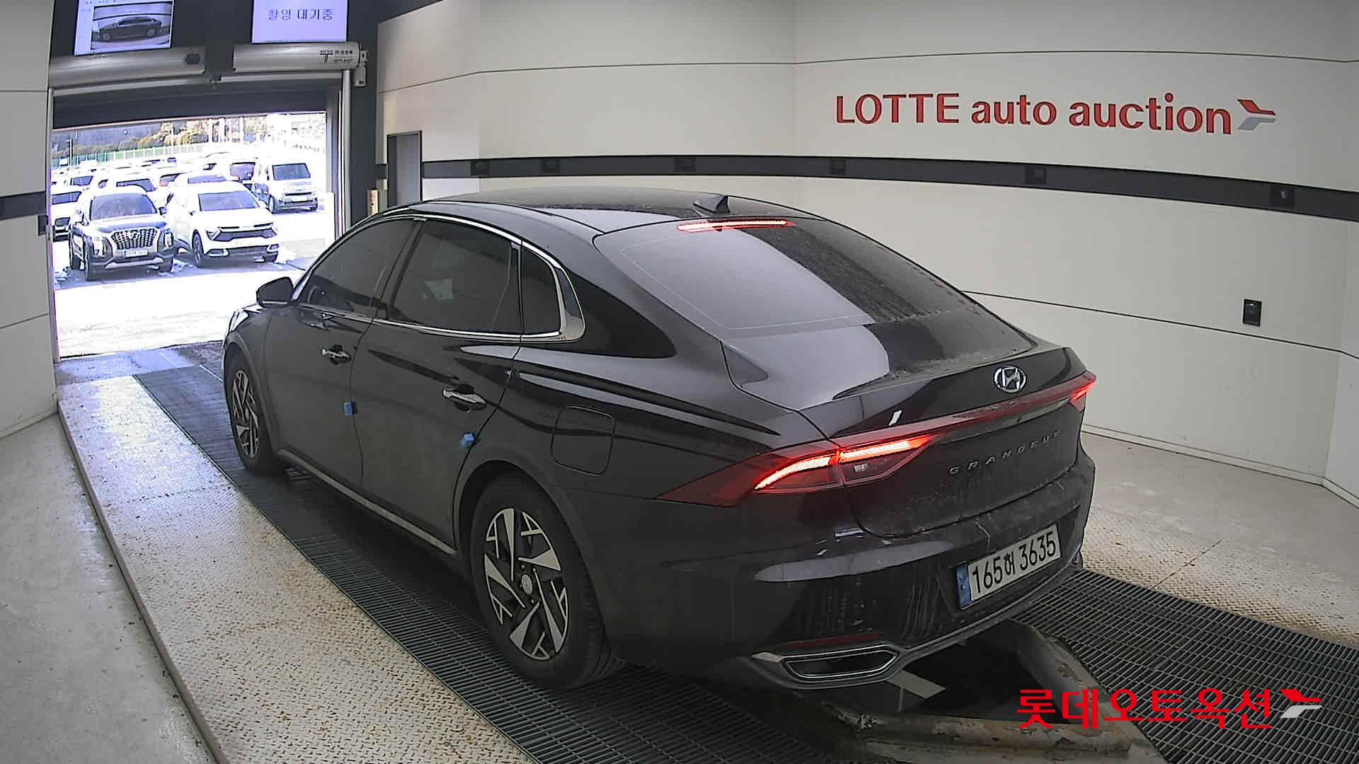 Hyundai Grandeur Hybrid 2022 Midnight Black Pearl из Кореи, фото 6