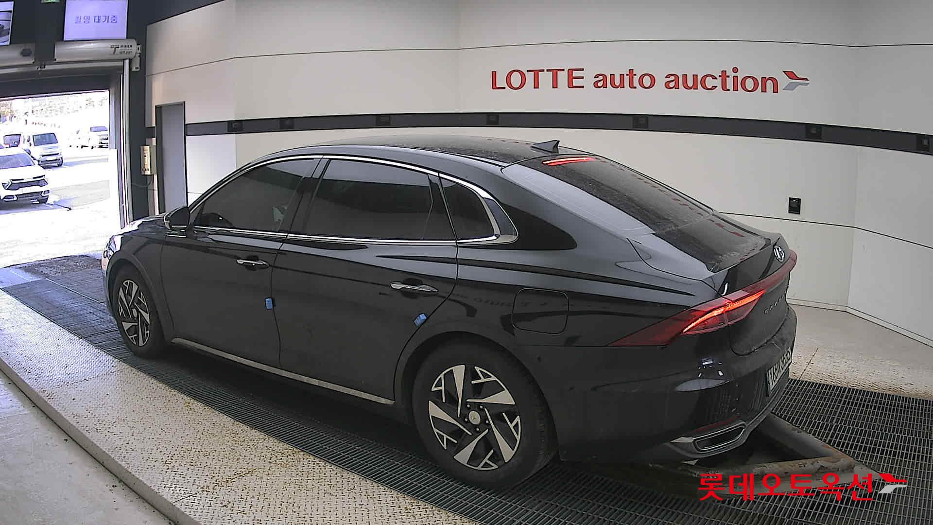 Hyundai Grandeur Hybrid id 3628753 из Кореи 10