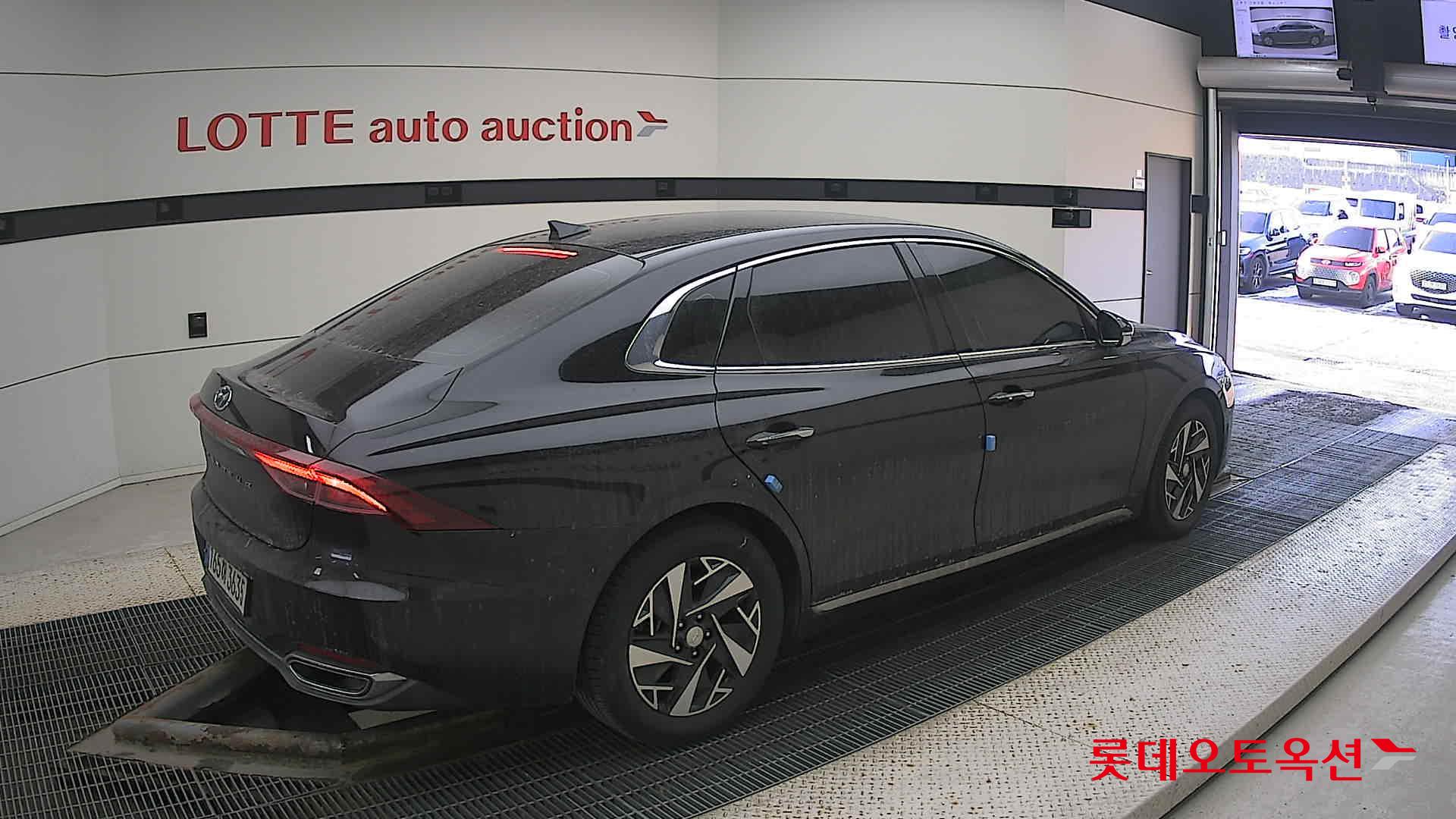 Hyundai Grandeur Hybrid id 3628753 из Кореи 19