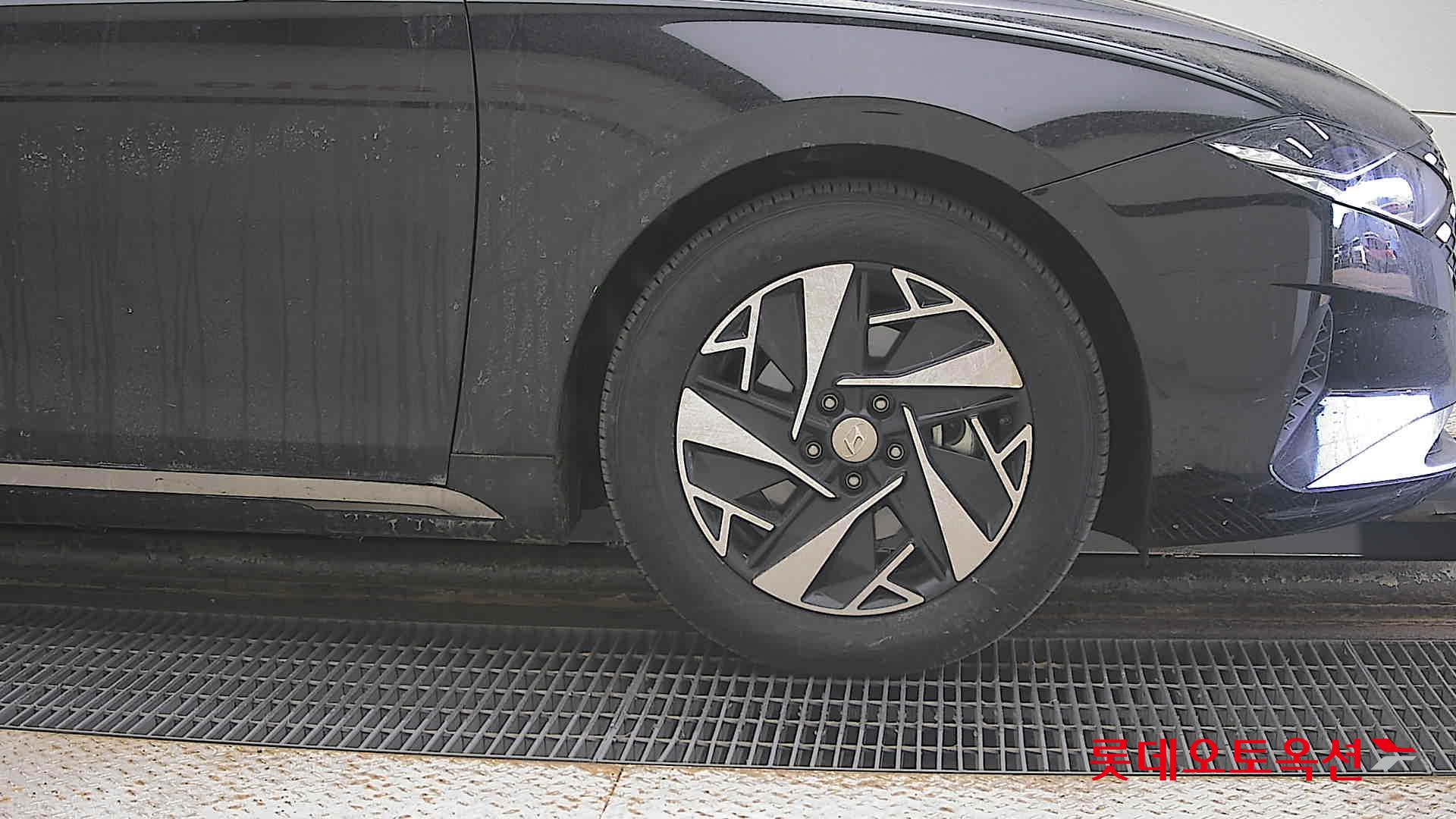 Hyundai Grandeur Hybrid id 3628753 из Кореи 23