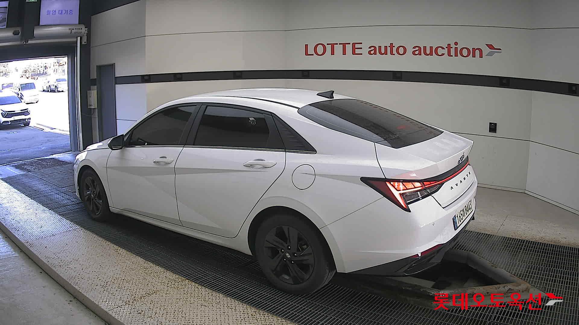 Hyundai Avante id 3633542 из Кореи 10