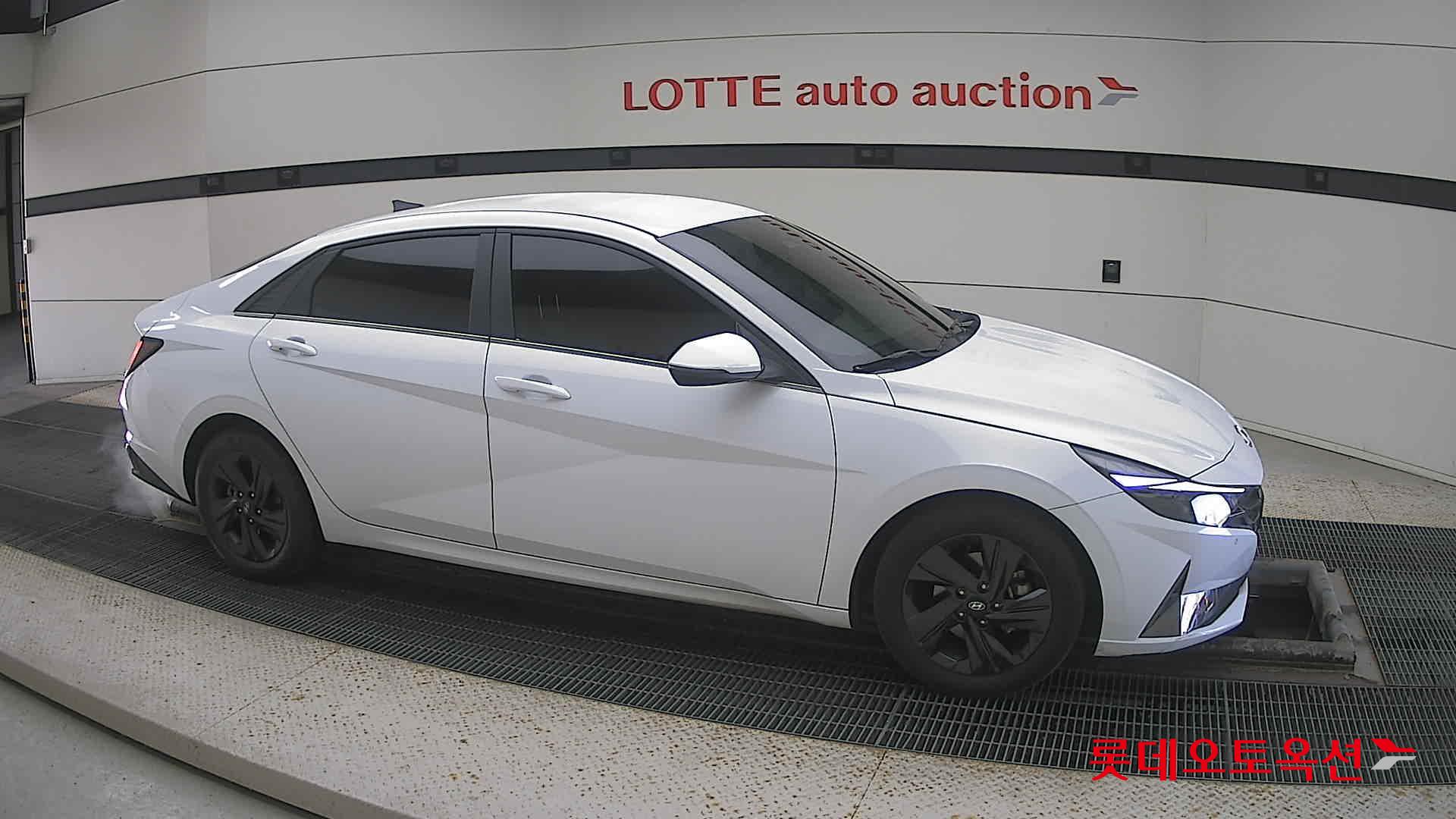 Hyundai Avante id 3633542 из Кореи 17