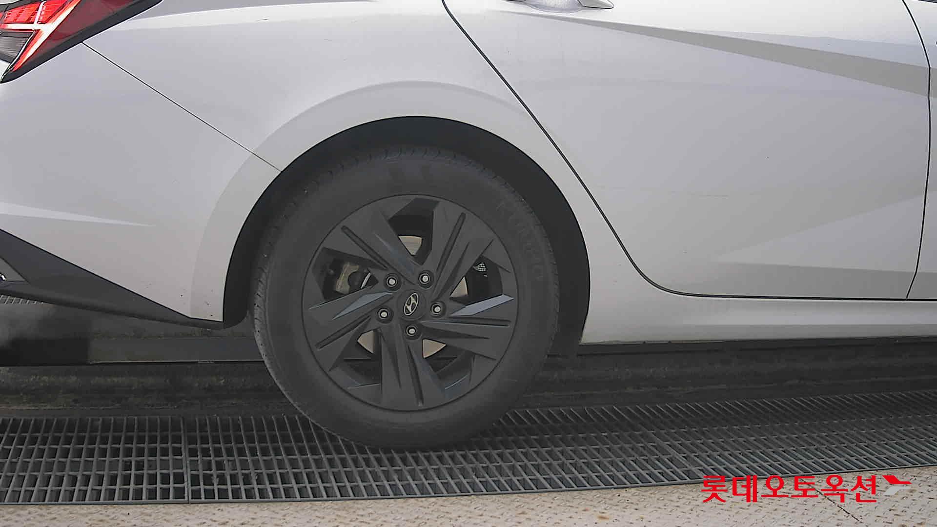 Hyundai Avante id 3633542 из Кореи 24