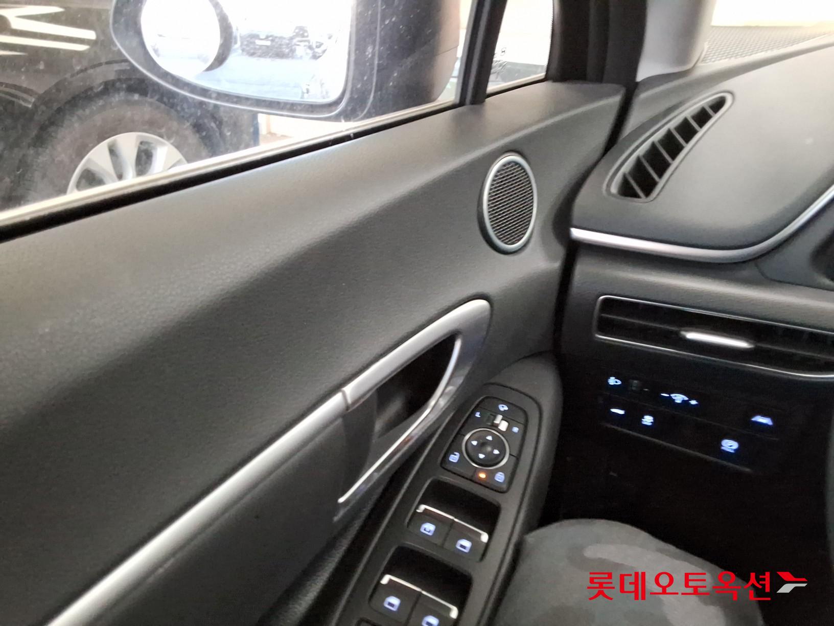 Hyundai Sonata id 3633558 из Кореи 28