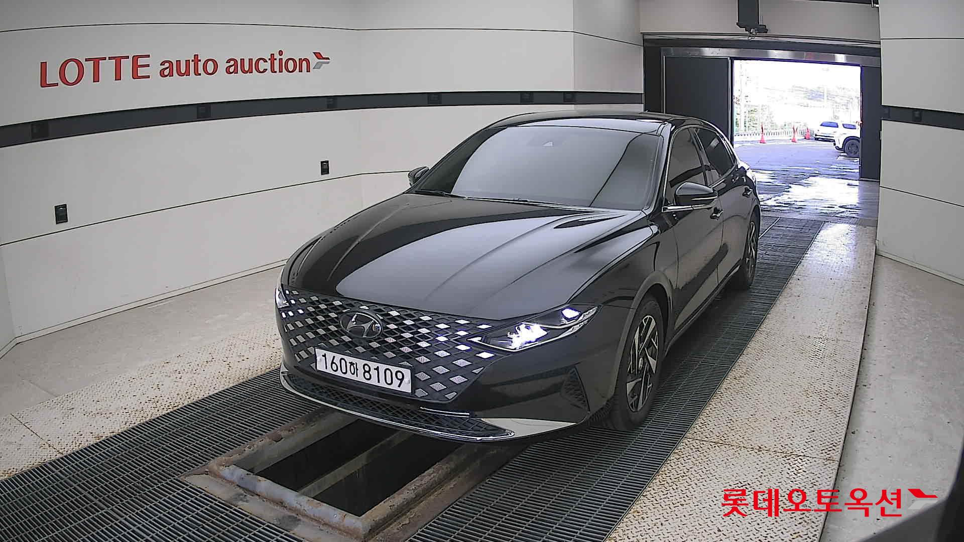 Hyundai Grandeur Hybrid 2022 Midnight Black Pearl из Кореи