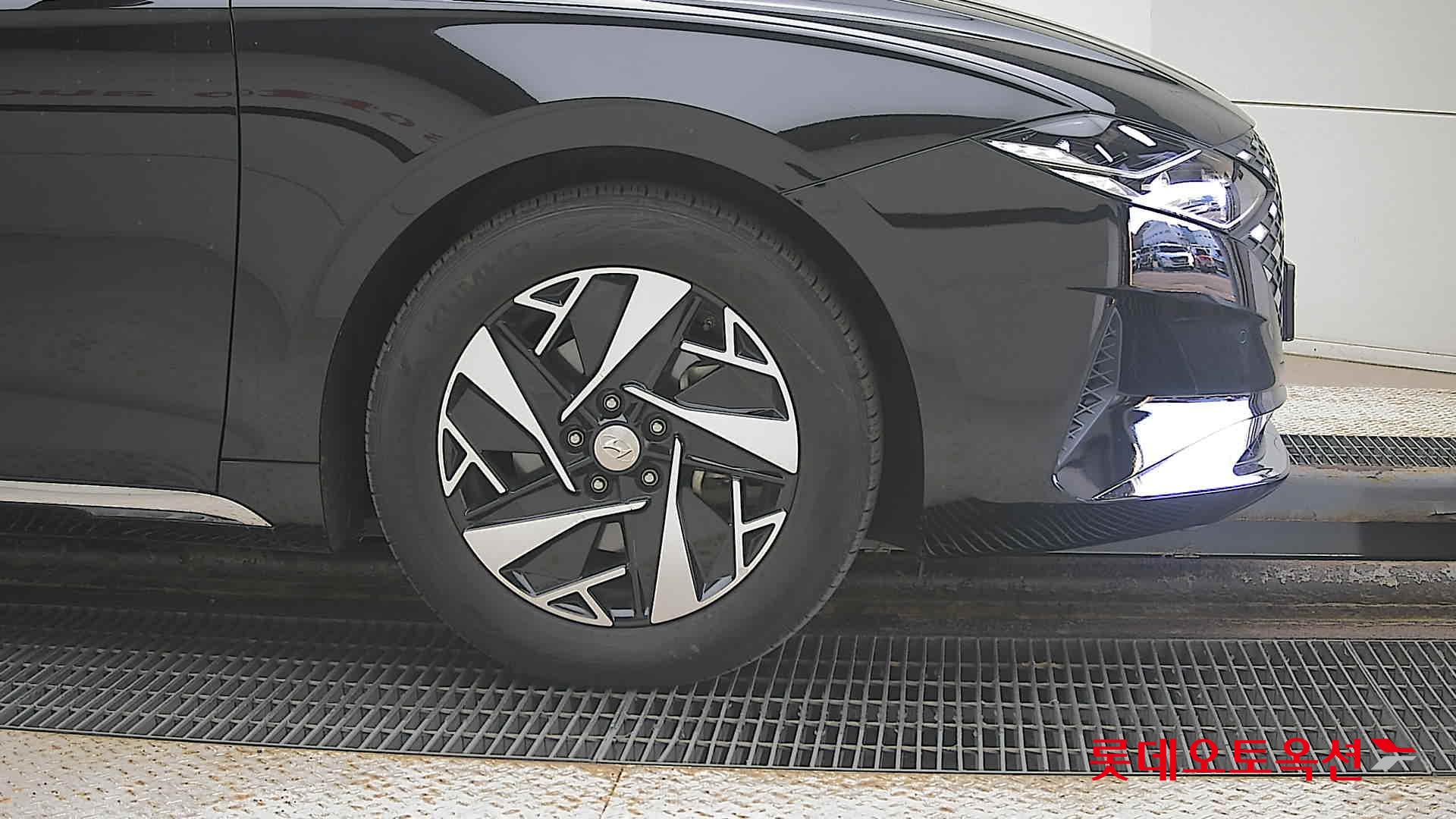 Hyundai Grandeur Hybrid id 3628749 из Кореи 23