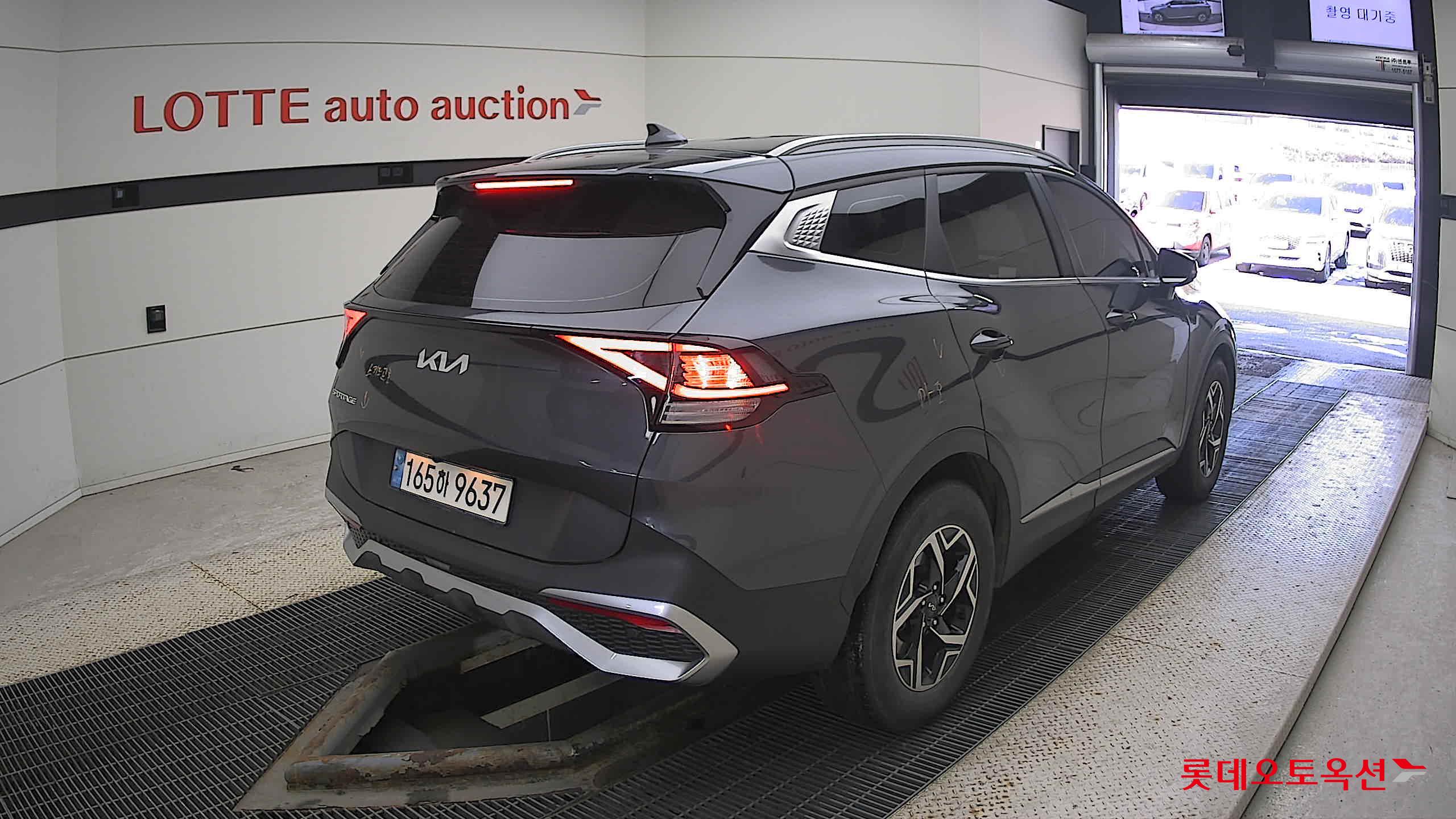 Kia Sportage 2022 Gravity Gray из Кореи, фото 4