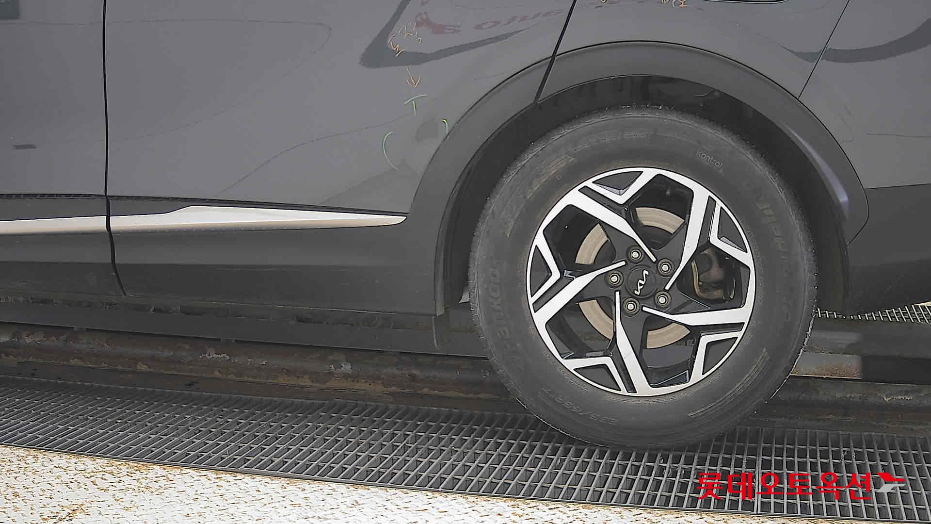 Kia Sportage id 3628841 из Кореи 22