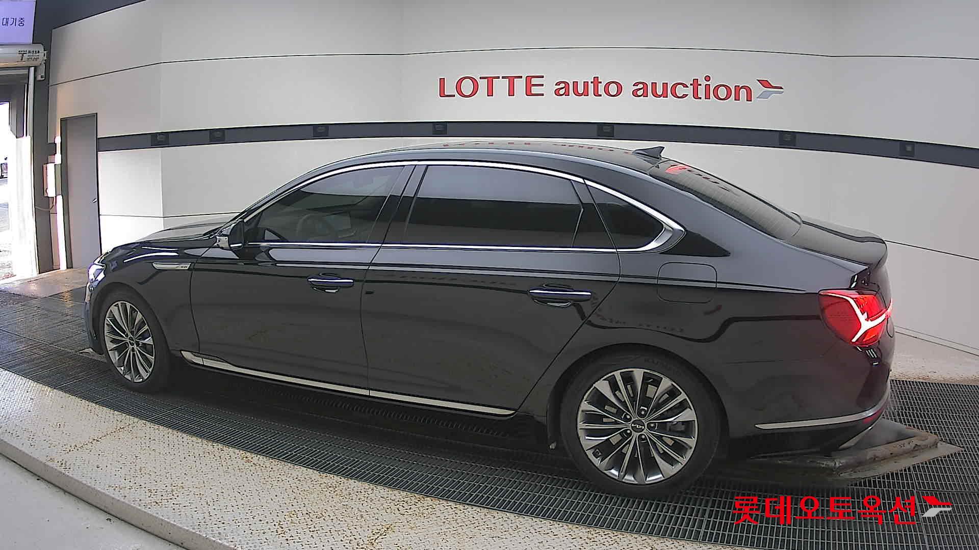 Kia K9 id 3628769 из Кореи 11