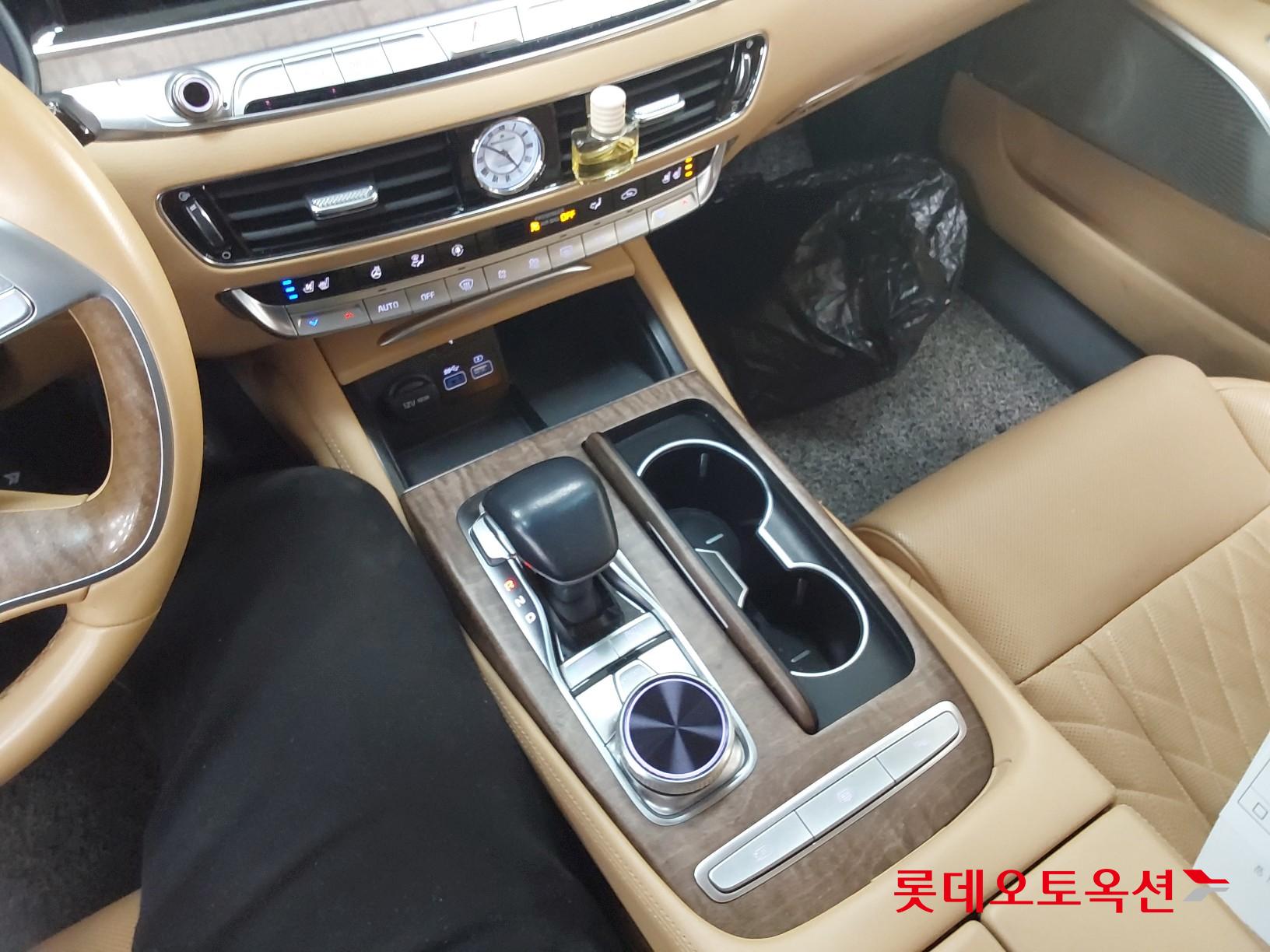 Kia K9 id 3628769 из Кореи 33