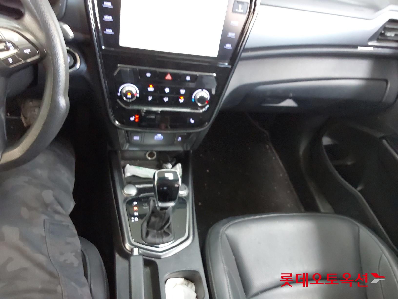 SsangYong Tivoli id 3628869 из Кореи 34