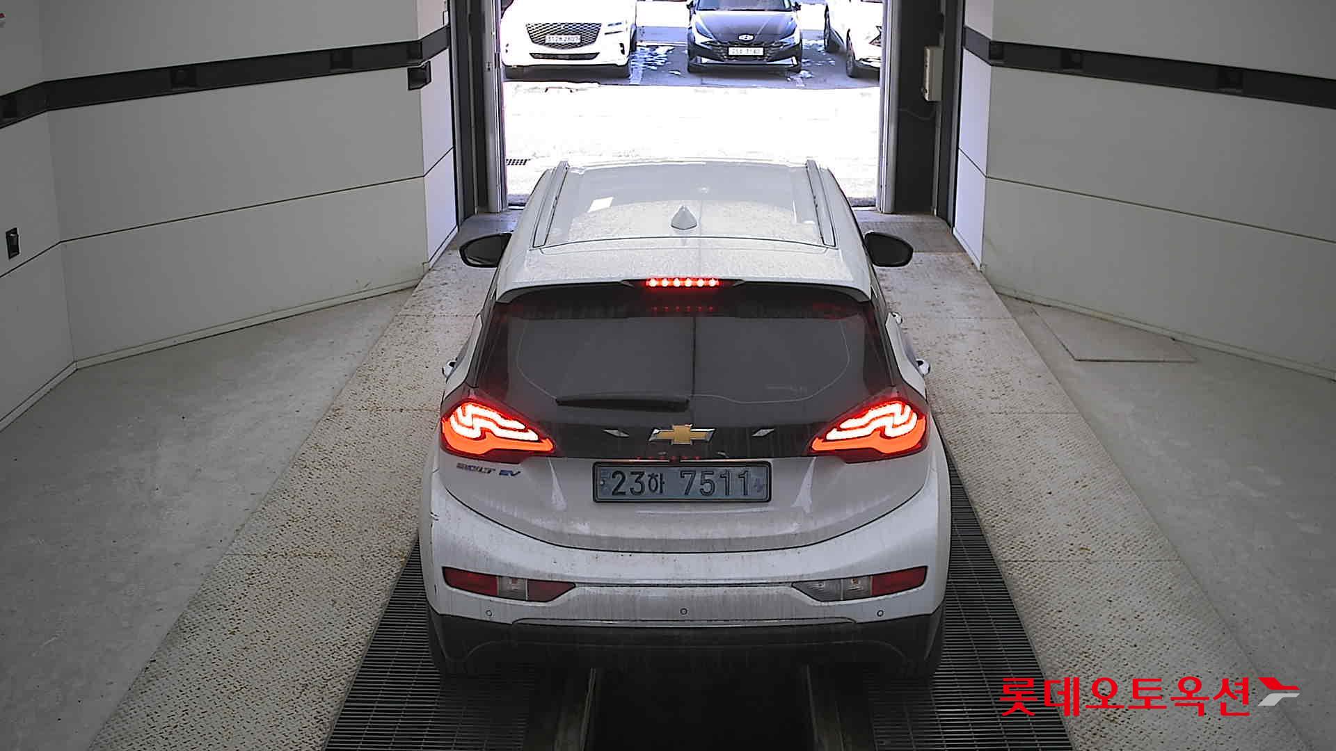 Korea G M Bolt (EV) 2021 Pure White из Кореи, фото 5