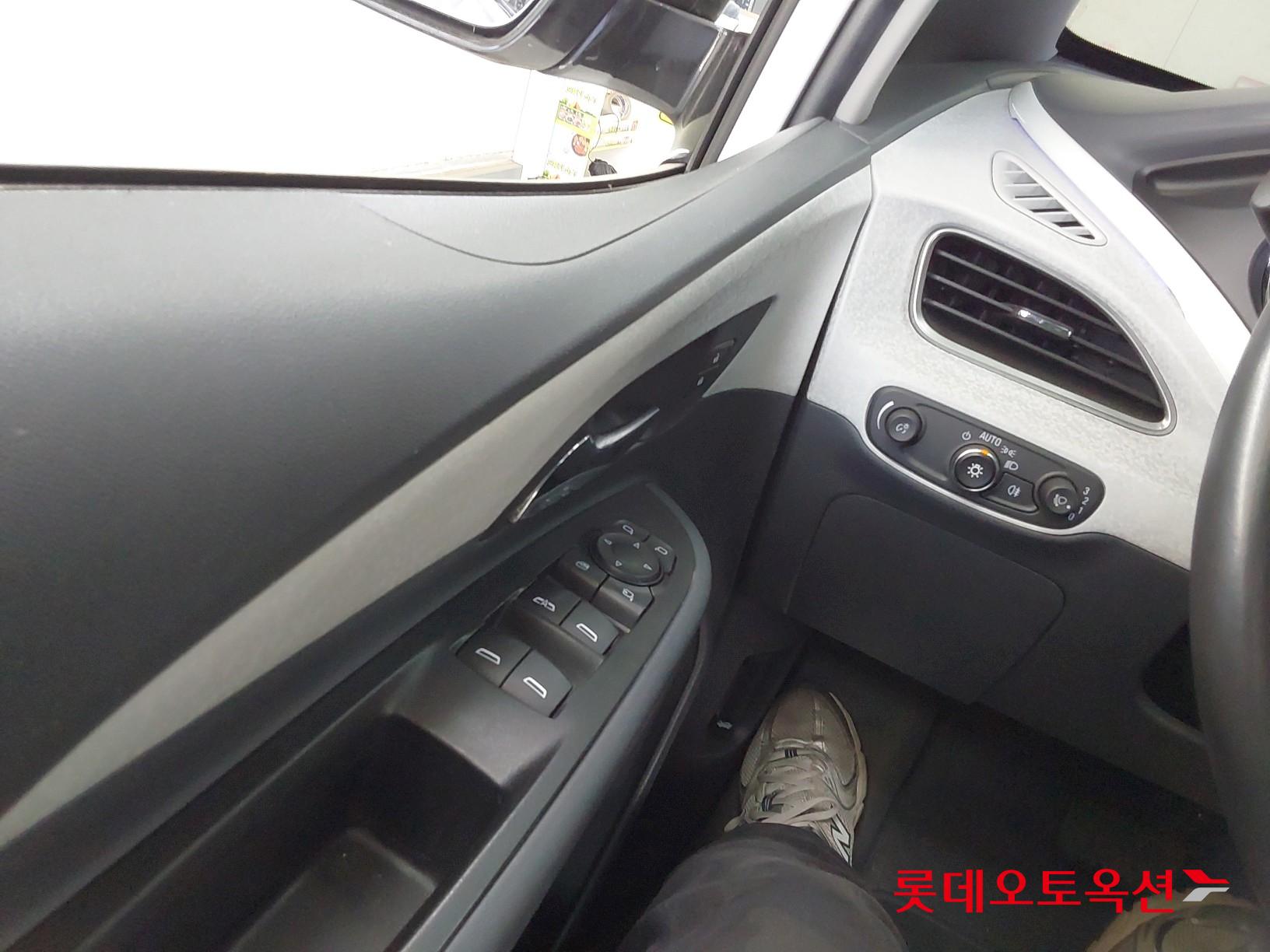 Korea G M Bolt (EV) id 3633672 из Кореи 28