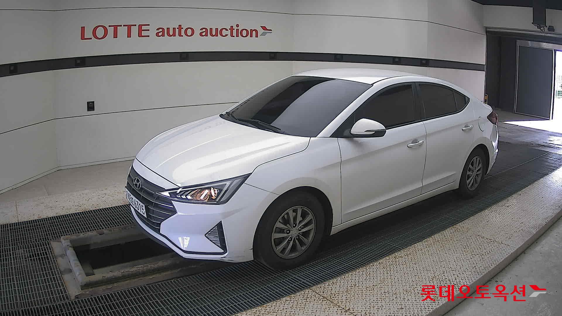 Hyundai Avante id 3633553 из Кореи 13