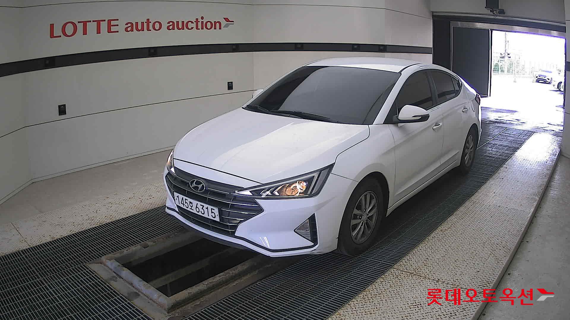 Hyundai Avante id 3633553 из Кореи 14