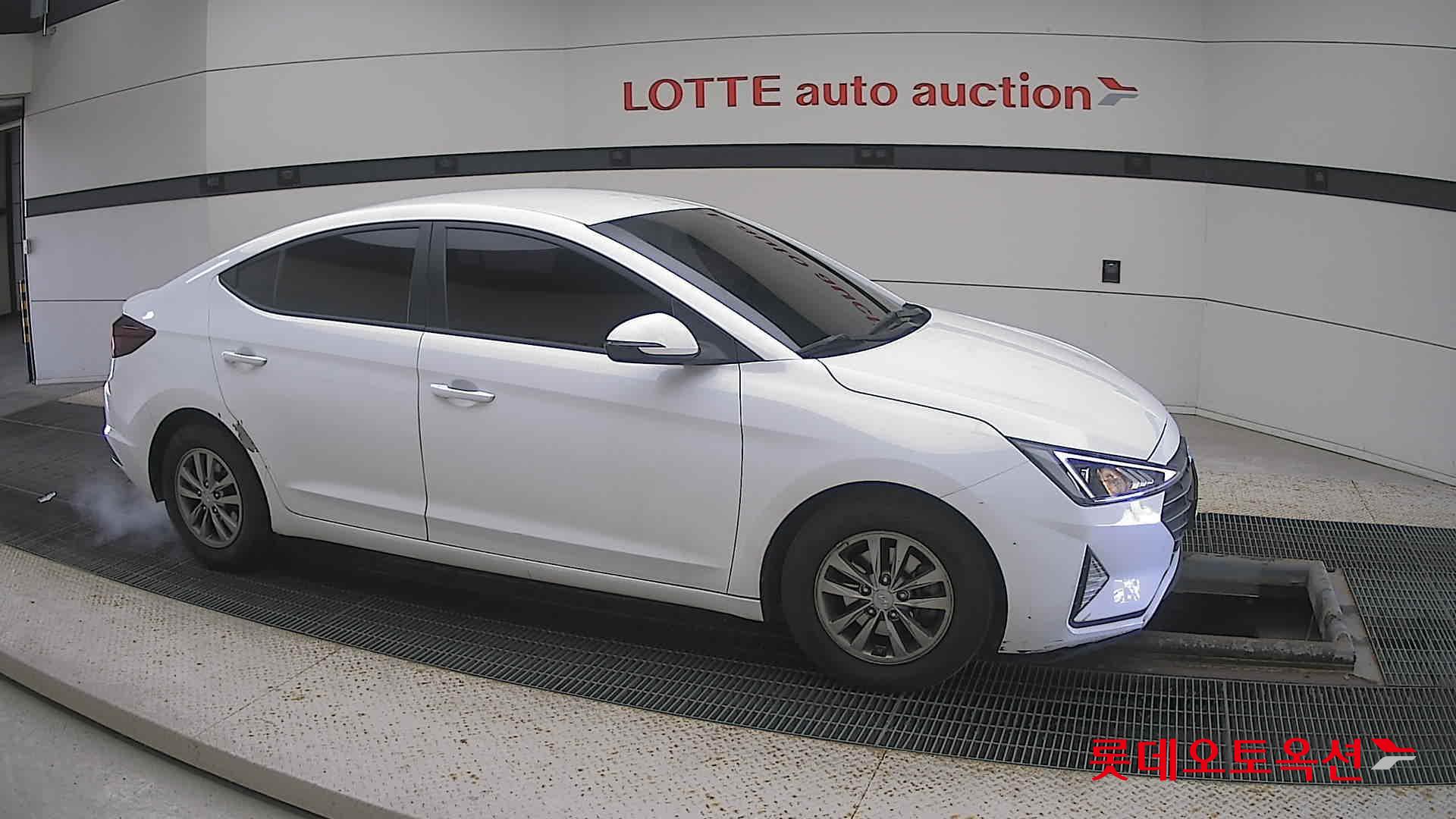 Hyundai Avante id 3633553 из Кореи 17