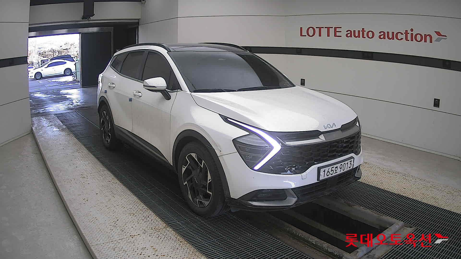 Kia Sportage 2022 Snow White Pearl (optional) из Кореи, фото 2