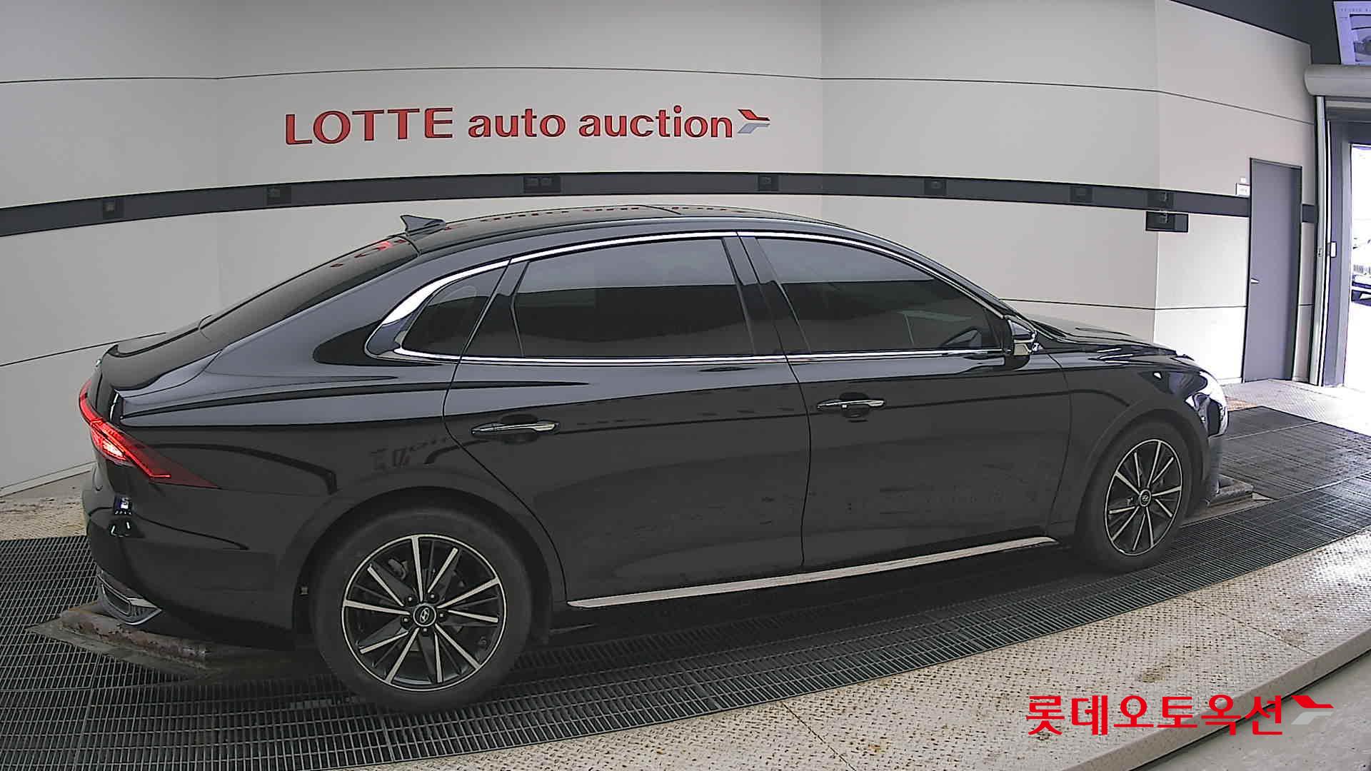 هيونداي جرانجر 2020 - صورة 20