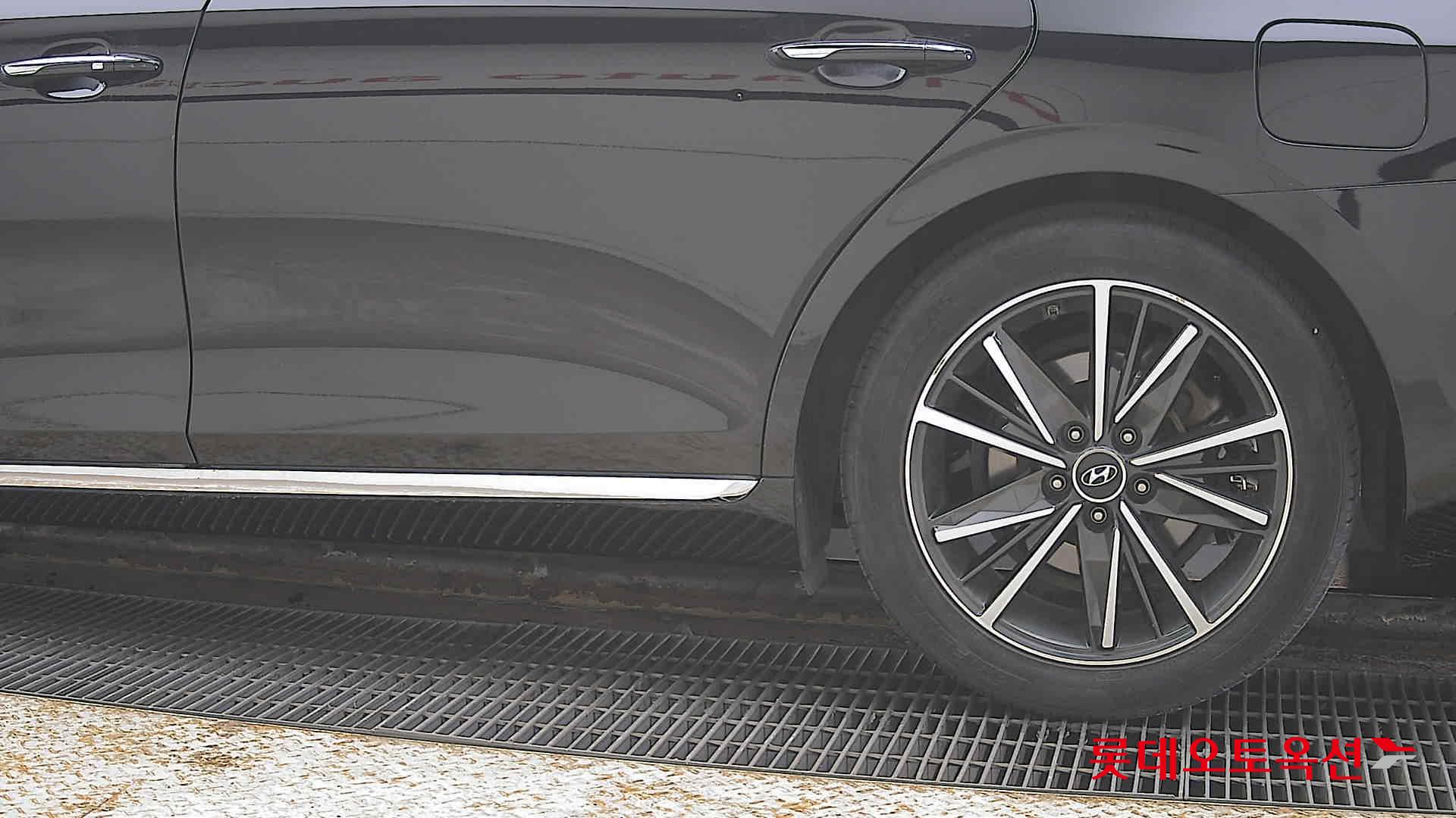 هيونداي جرانجر 2020 - صورة 26