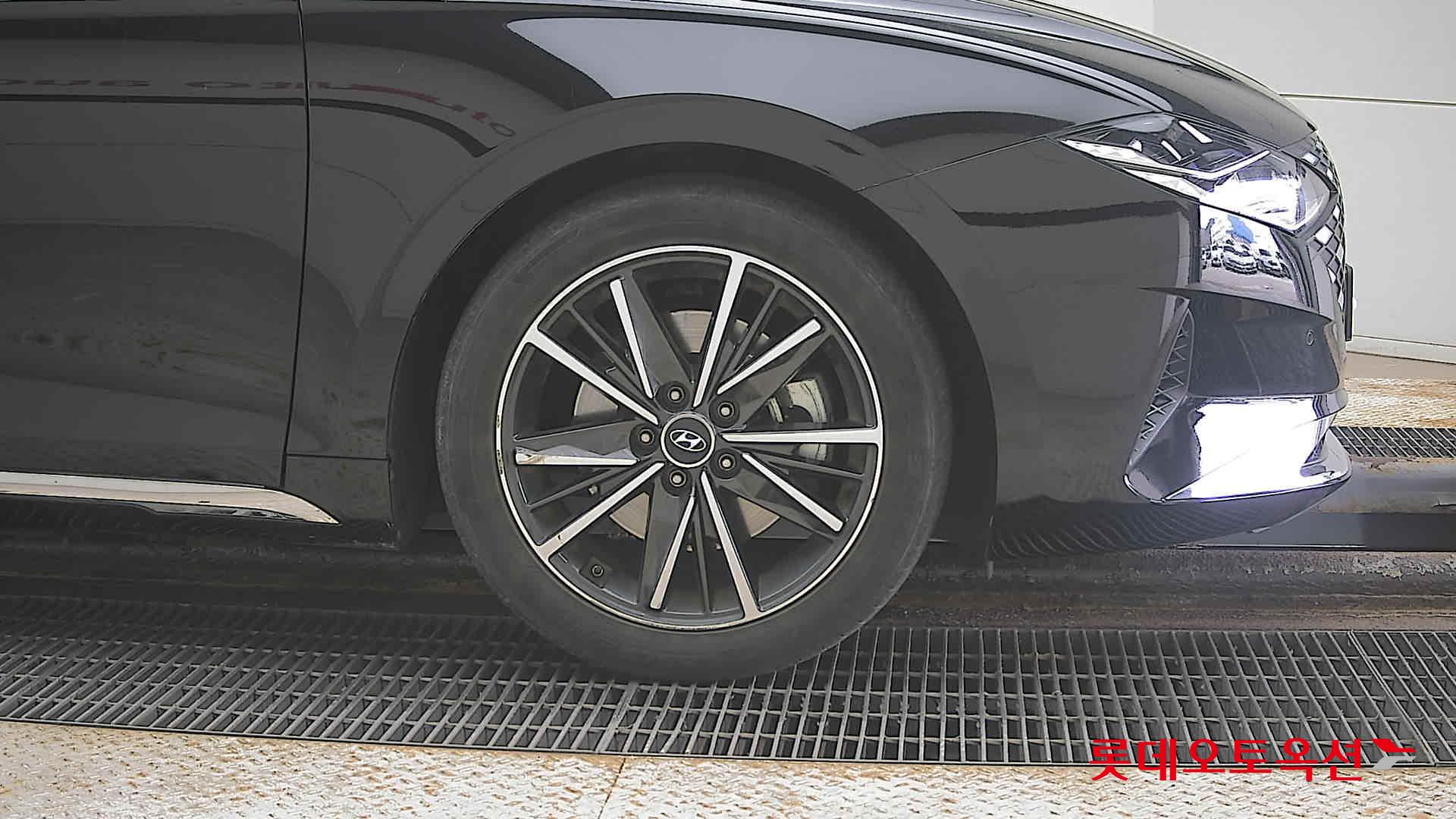 هيونداي جرانجر 2020 - صورة 27