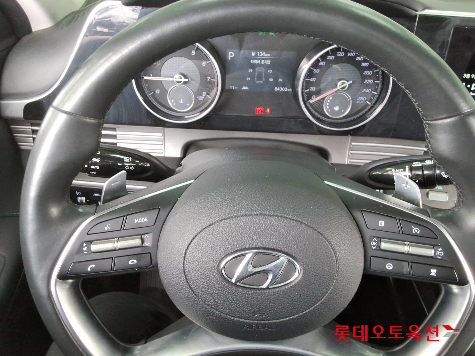 هيونداي جرانجر 2020 - صورة 30