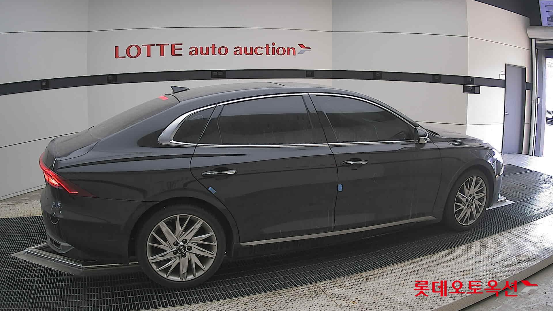 Hyundai Grandeur - 20