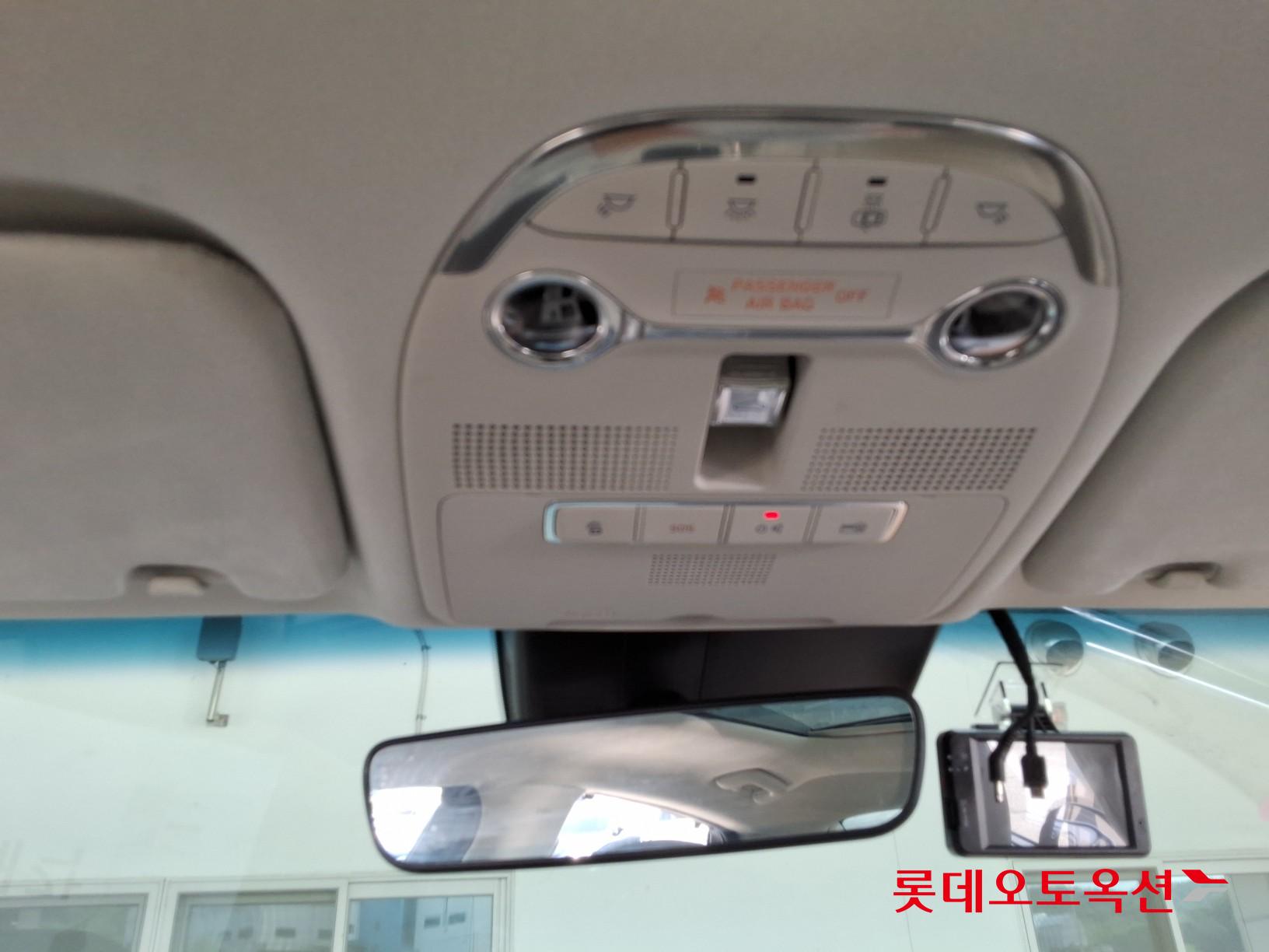 Hyundai Grandeur - 35