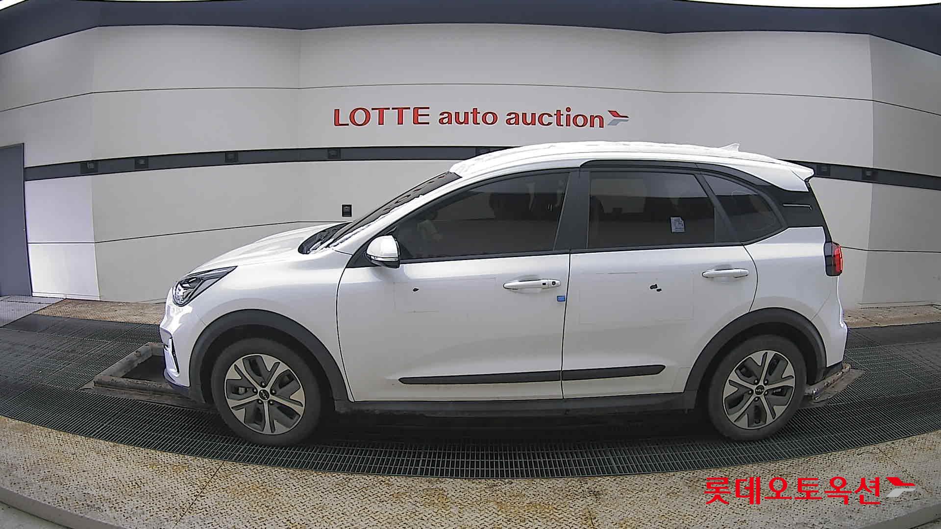 Kia Niro 2023 - Image 13