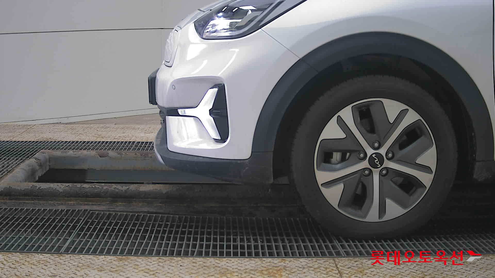 Kia Niro 2023 - Image 25