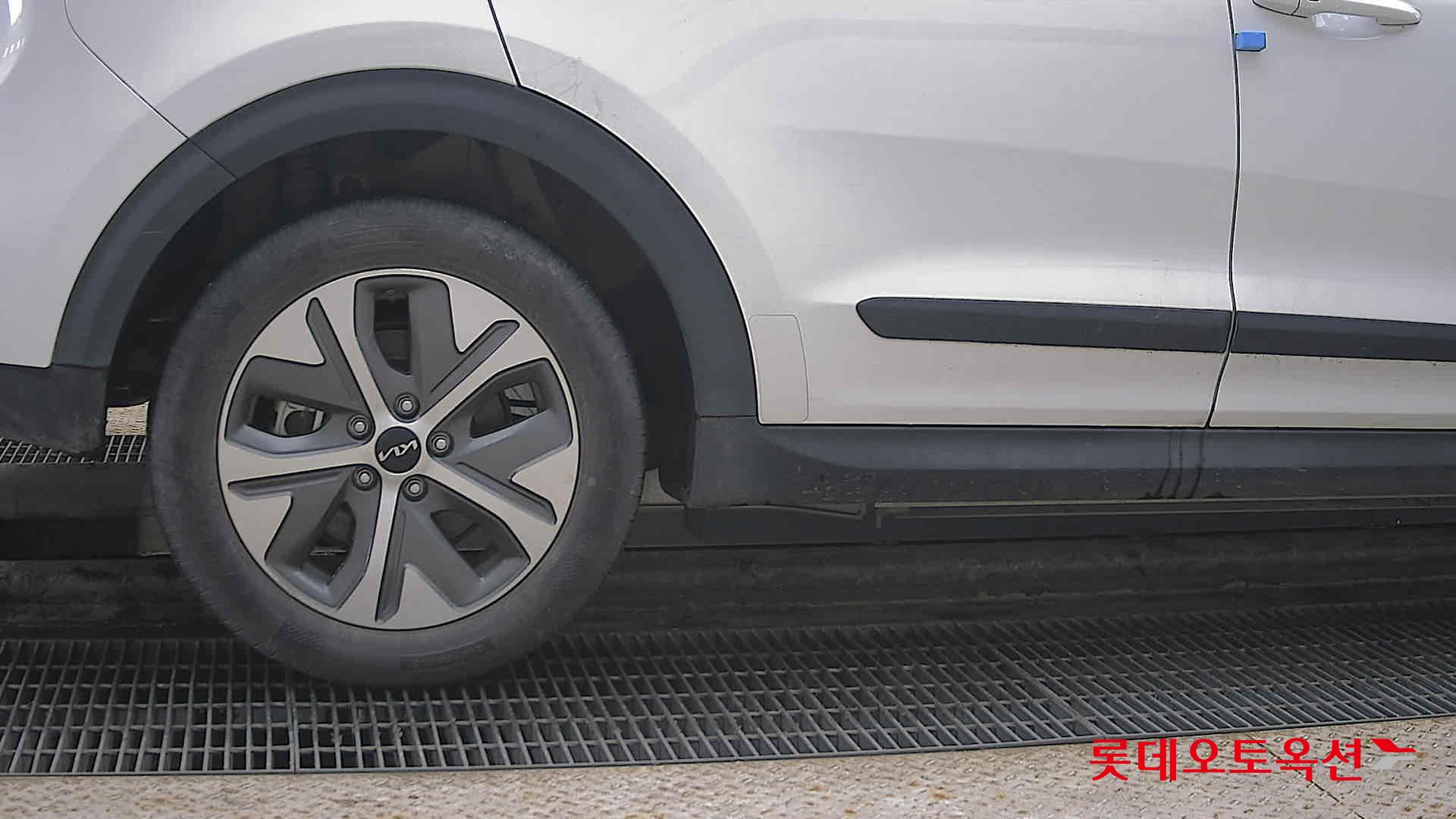 Kia Niro 2023 - Image 28