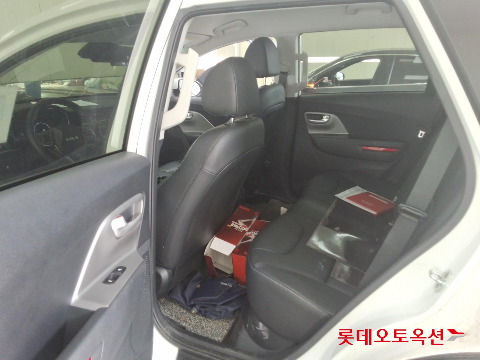 Kia Niro 2023 - Image 36